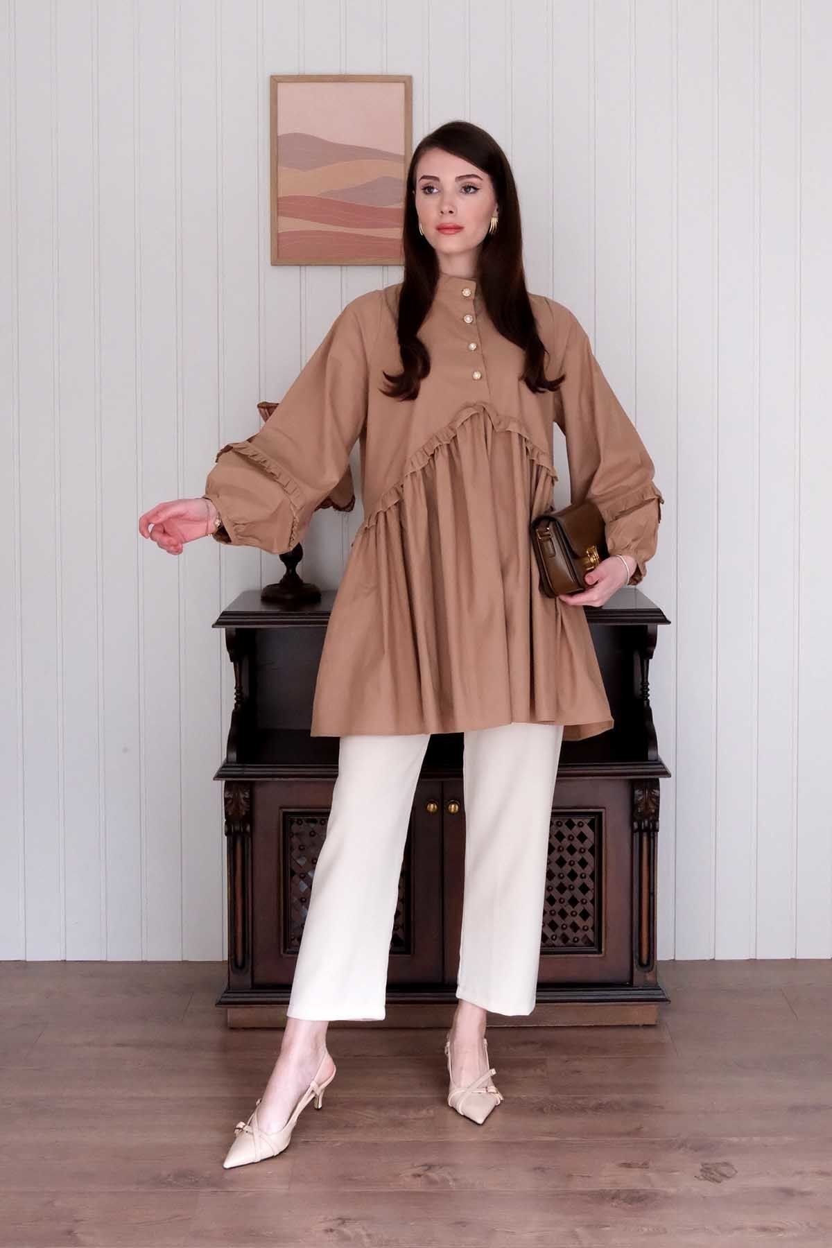 Ceylan Otantik-Caramel Pearl Detailed Robe Tunic & Cream Pipe Leg Trousers Set 4