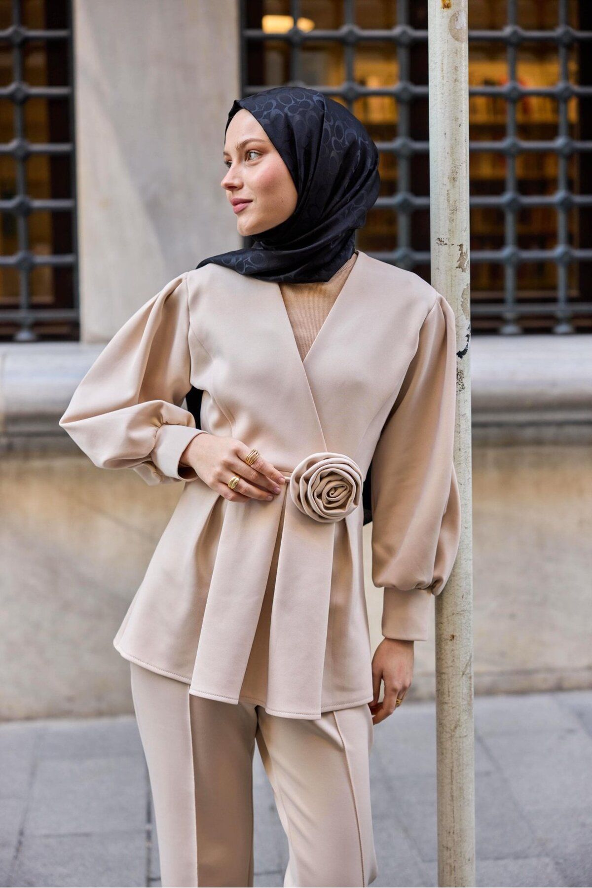 ست بالا و پایین نود زنانه جزئیات ROSE اورجینال LOCCO