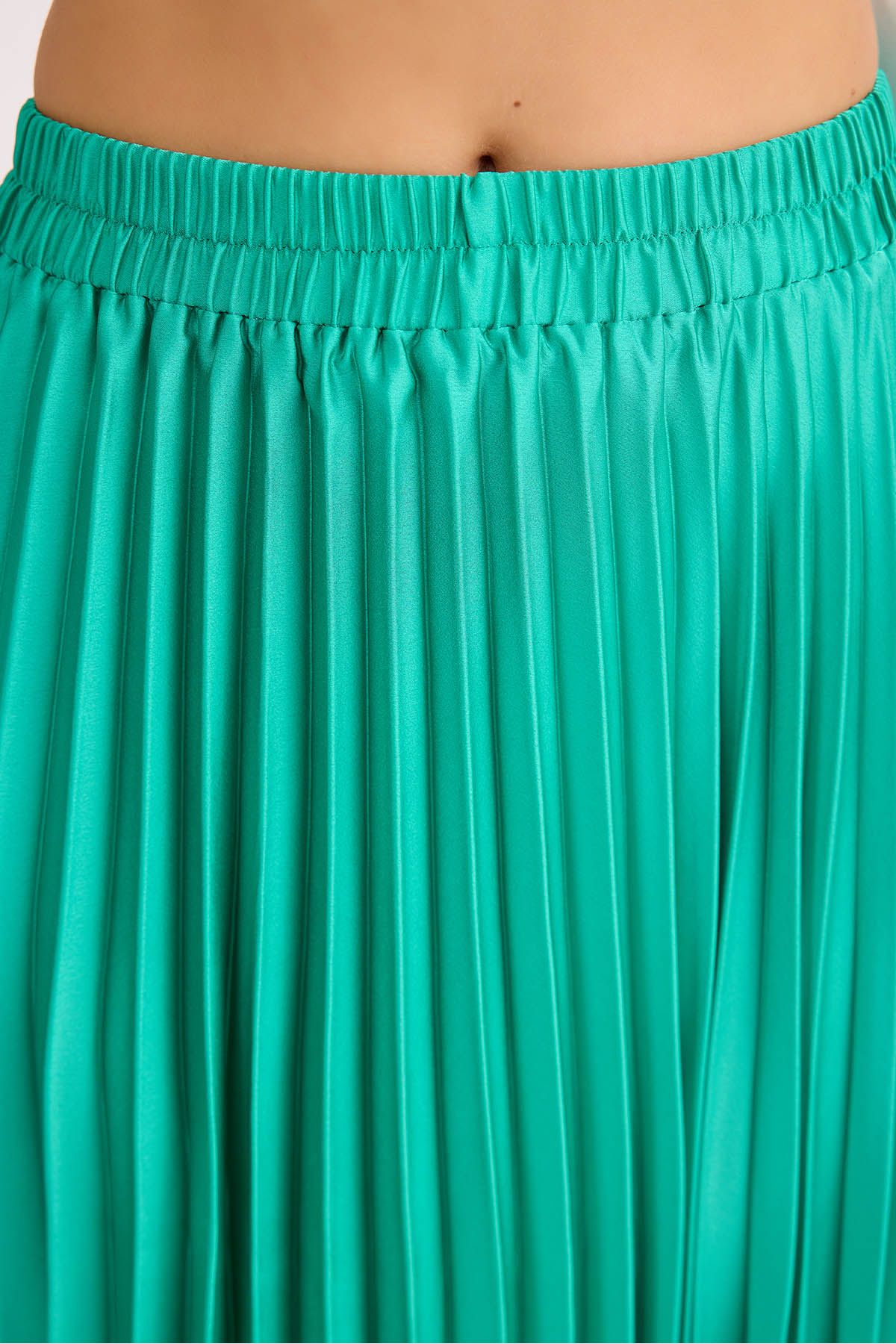 Vitrin-Pleated Midi Satin Skirt with Elastic Waist 4
