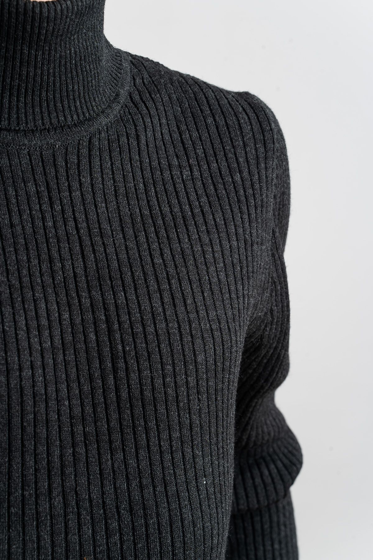 bombe-Men's Slim Fit Turtleneck Cotton High Top Sweater 5