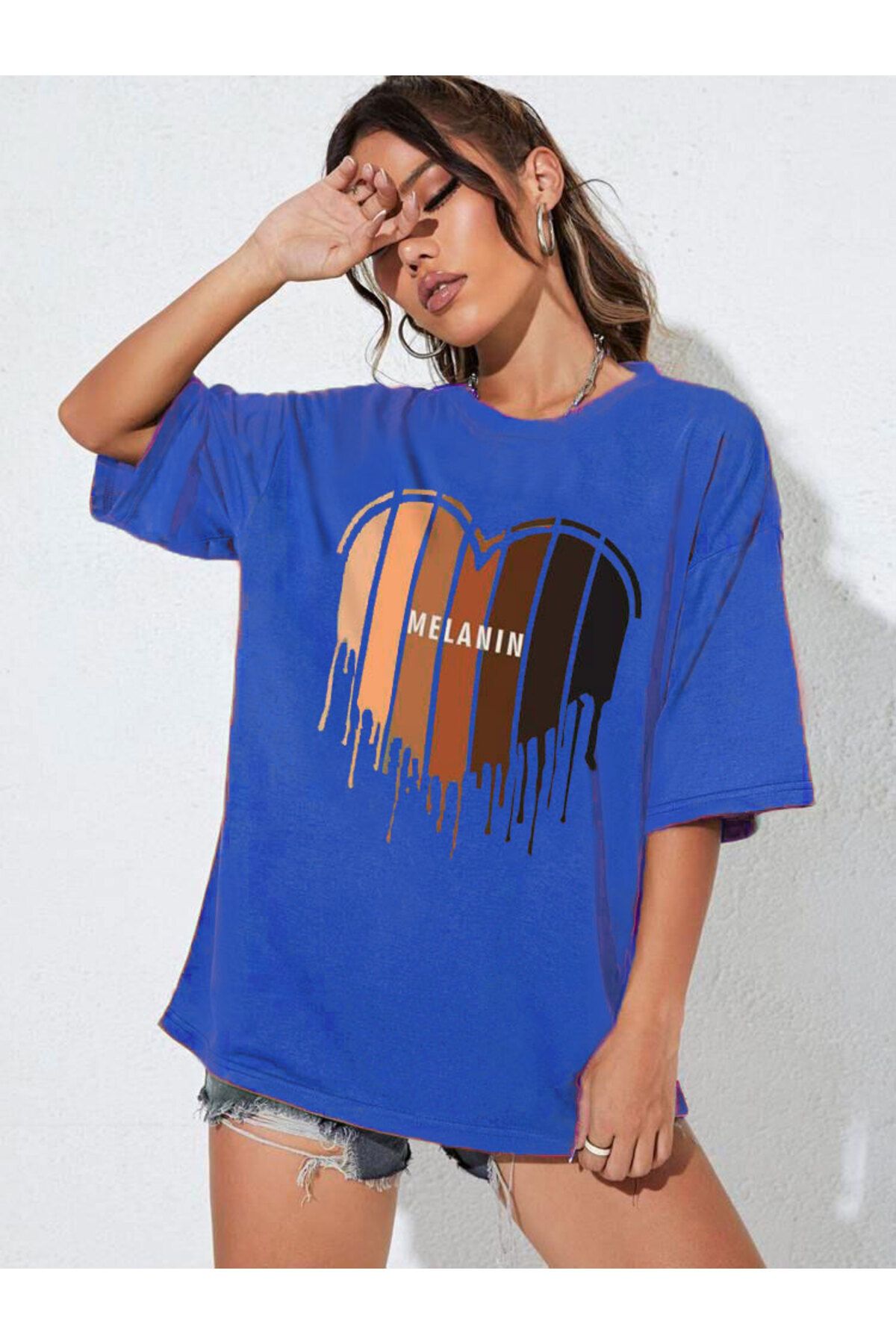 Boi Melanin Kalp Baskılı Kadın Tshirt