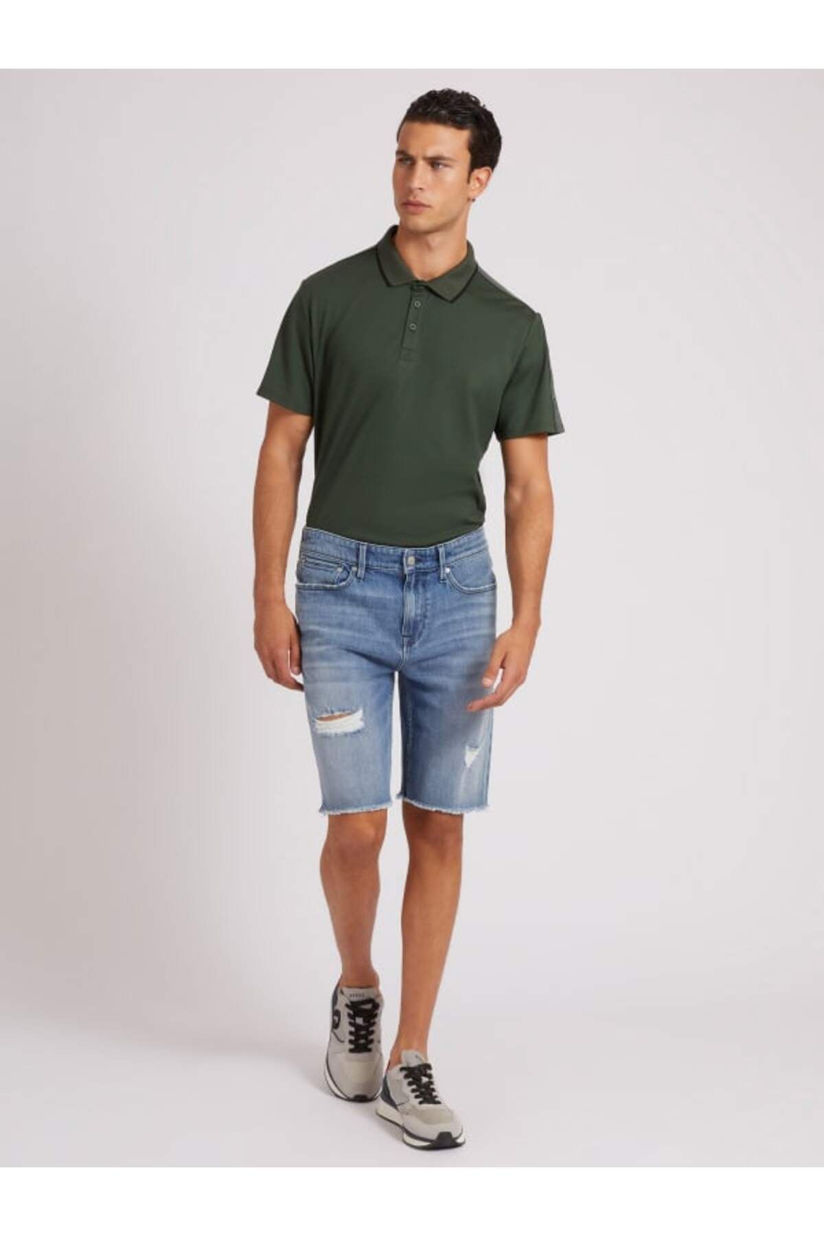 Guess-Slim Men's Shorts 2