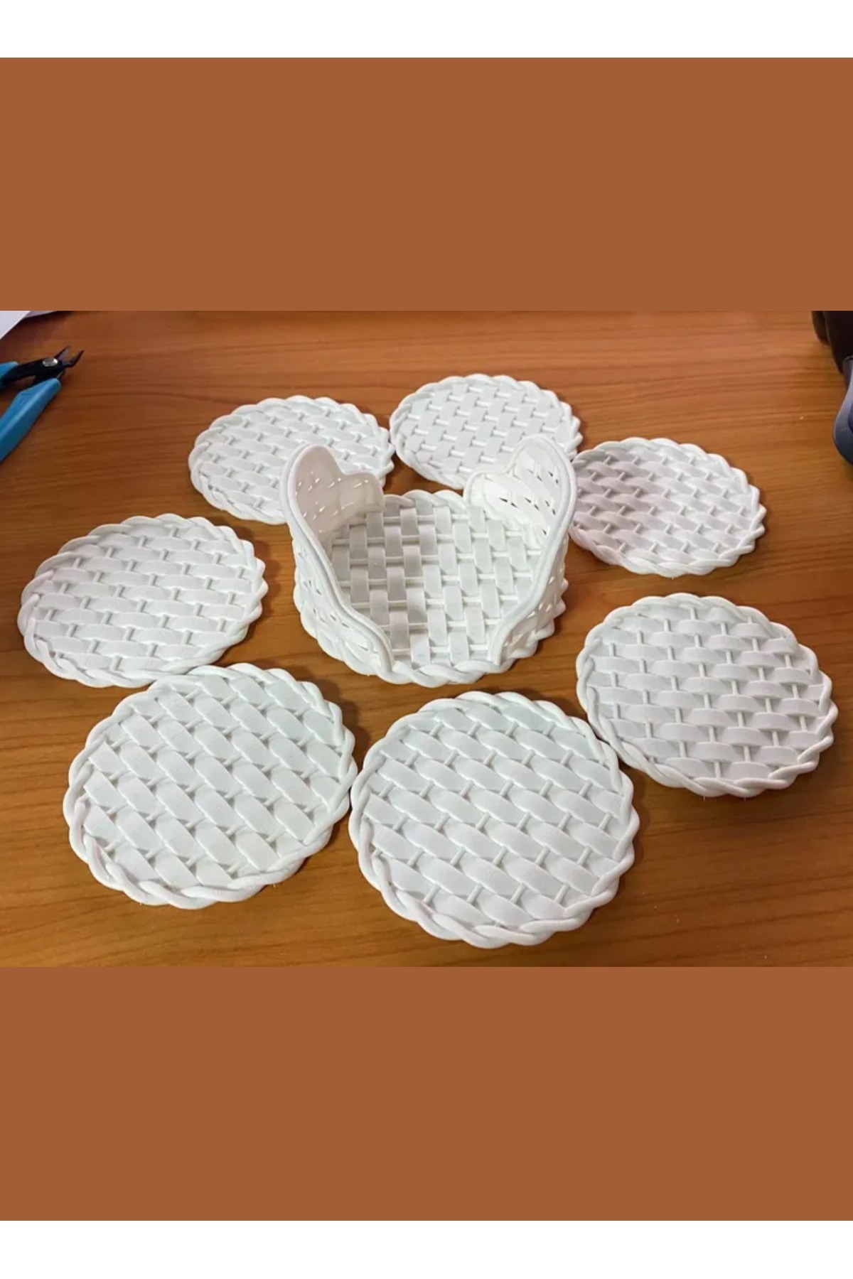 3D Brothers-Elegant Coaster Set with Matching Basket - Stylish ome Accessory 1