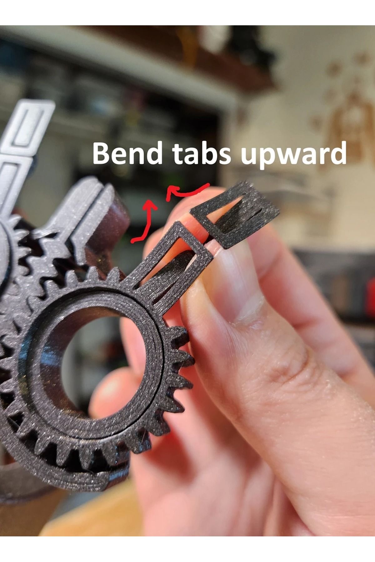 3D Brothers-Mechanical Dynamic Gear Chopsticks for an Interactive and Easy Dining Experience 4