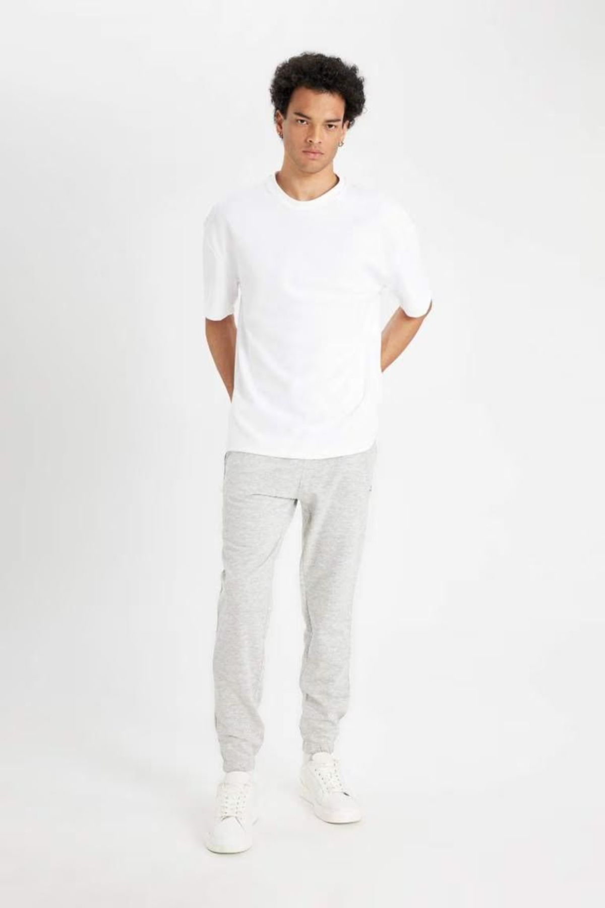 complete the look image