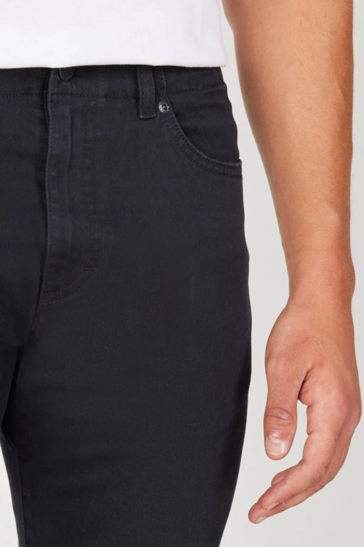 شلوار جین مشکی مردانه سیاه کش دار Luke Slim Fit کمر کم Lee