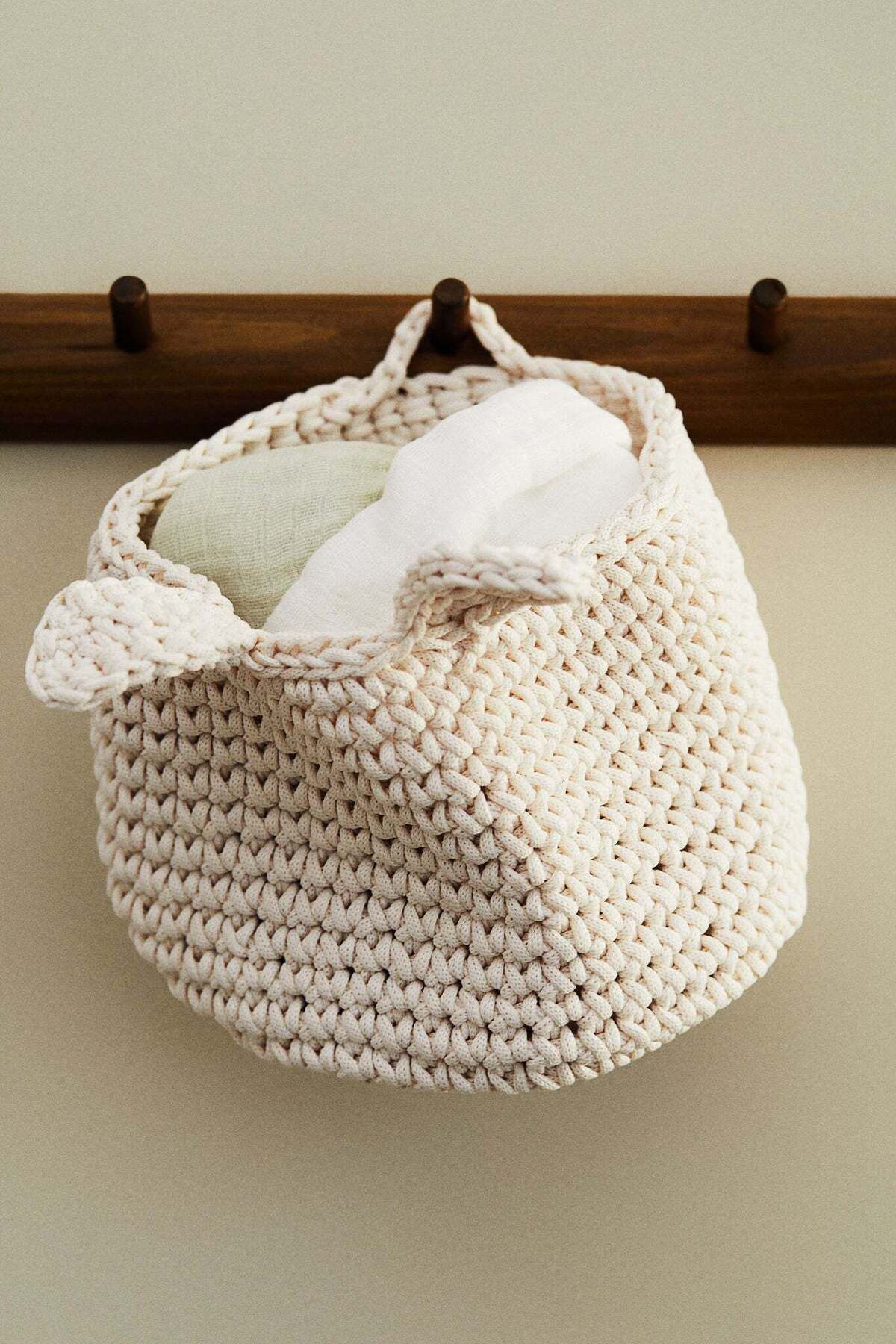 H&M-Knitted storage basket 2