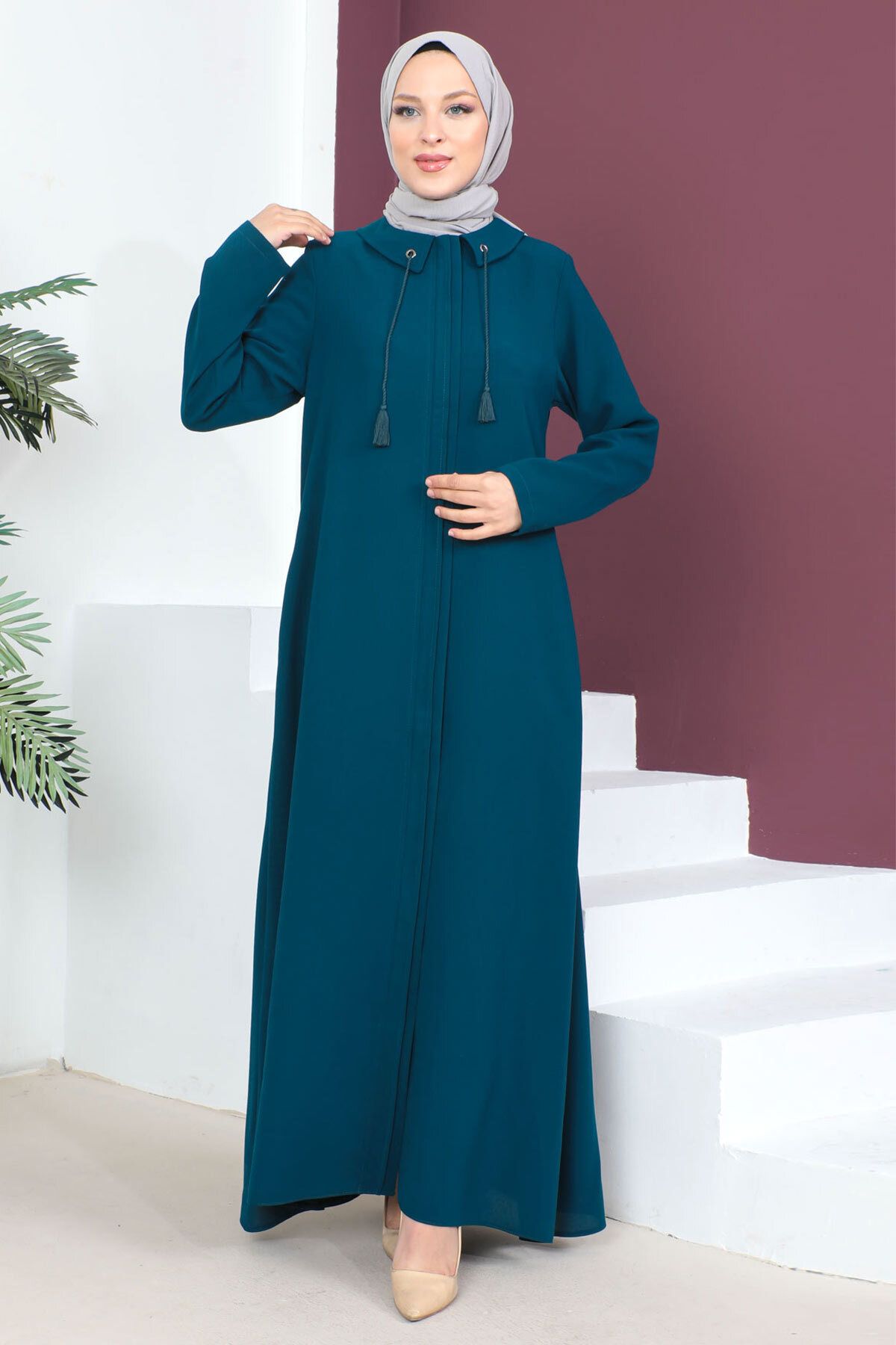 complete the look image