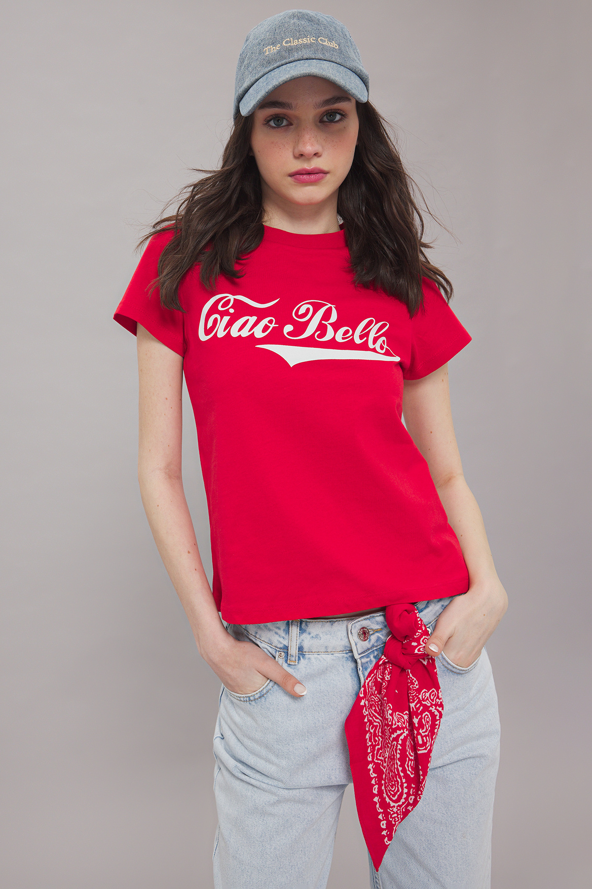 Trendyolmilla  Kırmızı Kalın Pamuklu Slogan Baskılı Regular/Normal Kalıp Örme T-Shirt TWOSS25TS00056 - Görsel 2