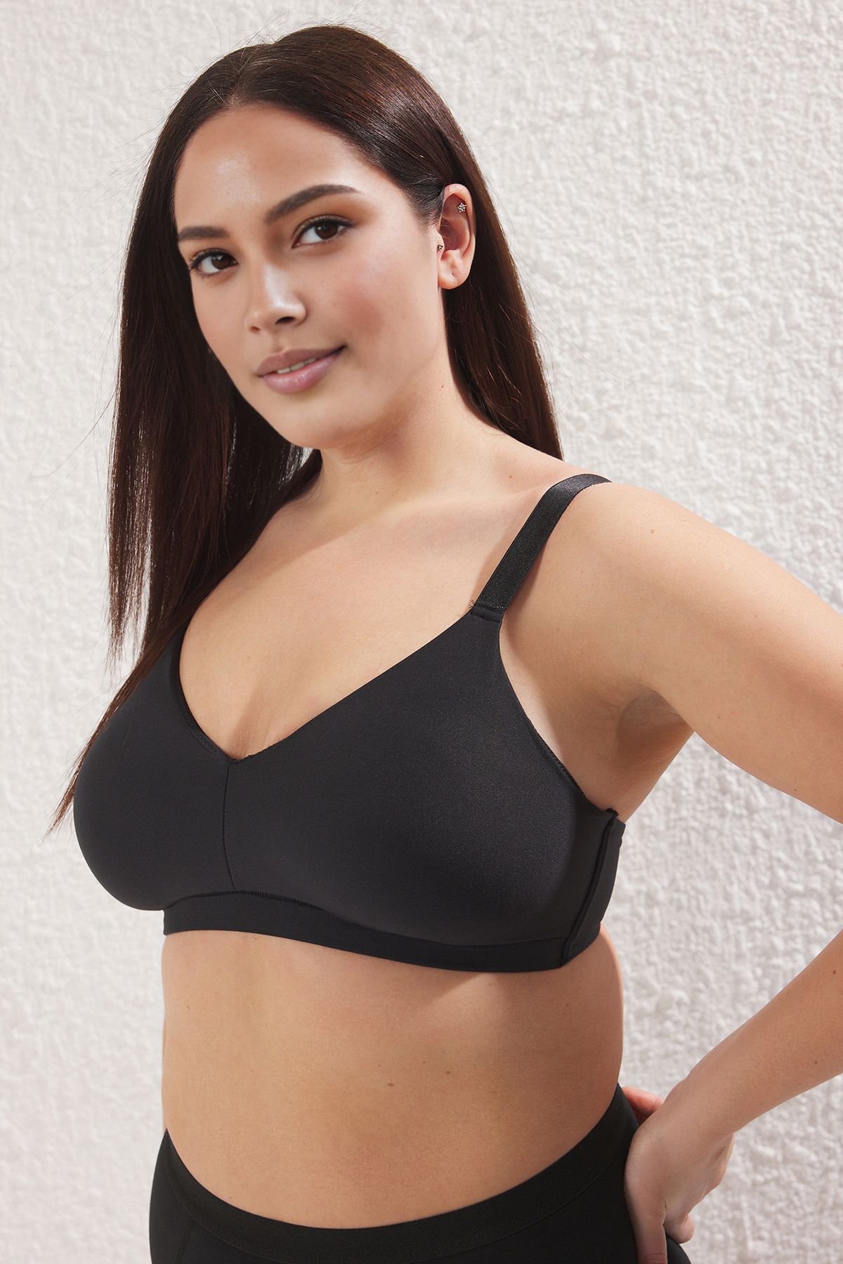 Trendyol Curve-Black Fixed Cap Micro Plus Size Bra Tbbss25Cw00002 2