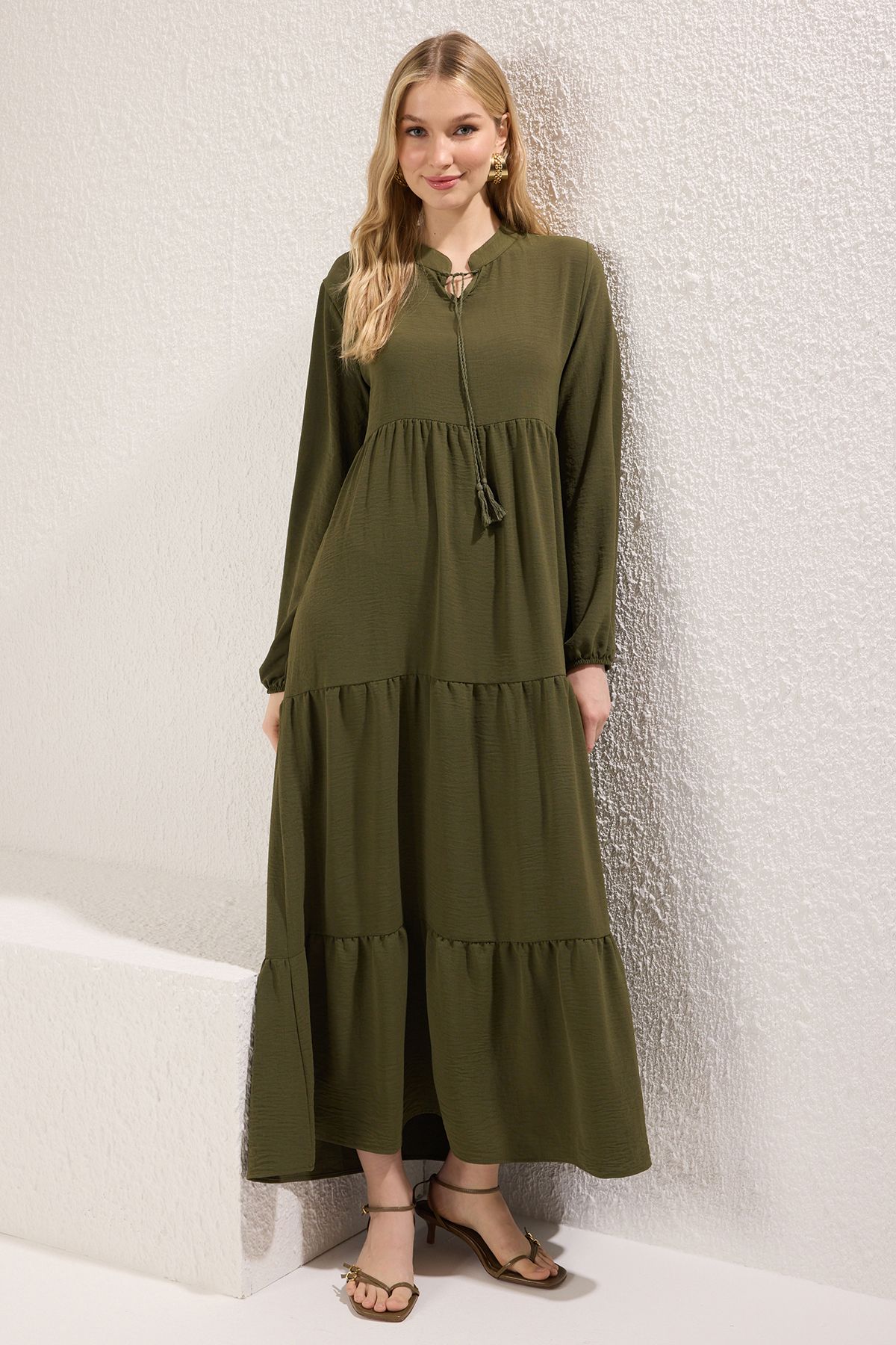 Trendyol Modest-Khaki Tassel Lacing Detail Woven Dress Tctss24Eb00260 1