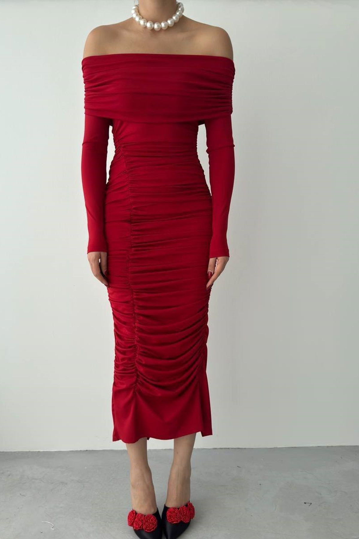 bayansepeti-Red Sandy Fabric Wide Strapless Neckline Drawstring Detail Midi Evening Dress 305 1