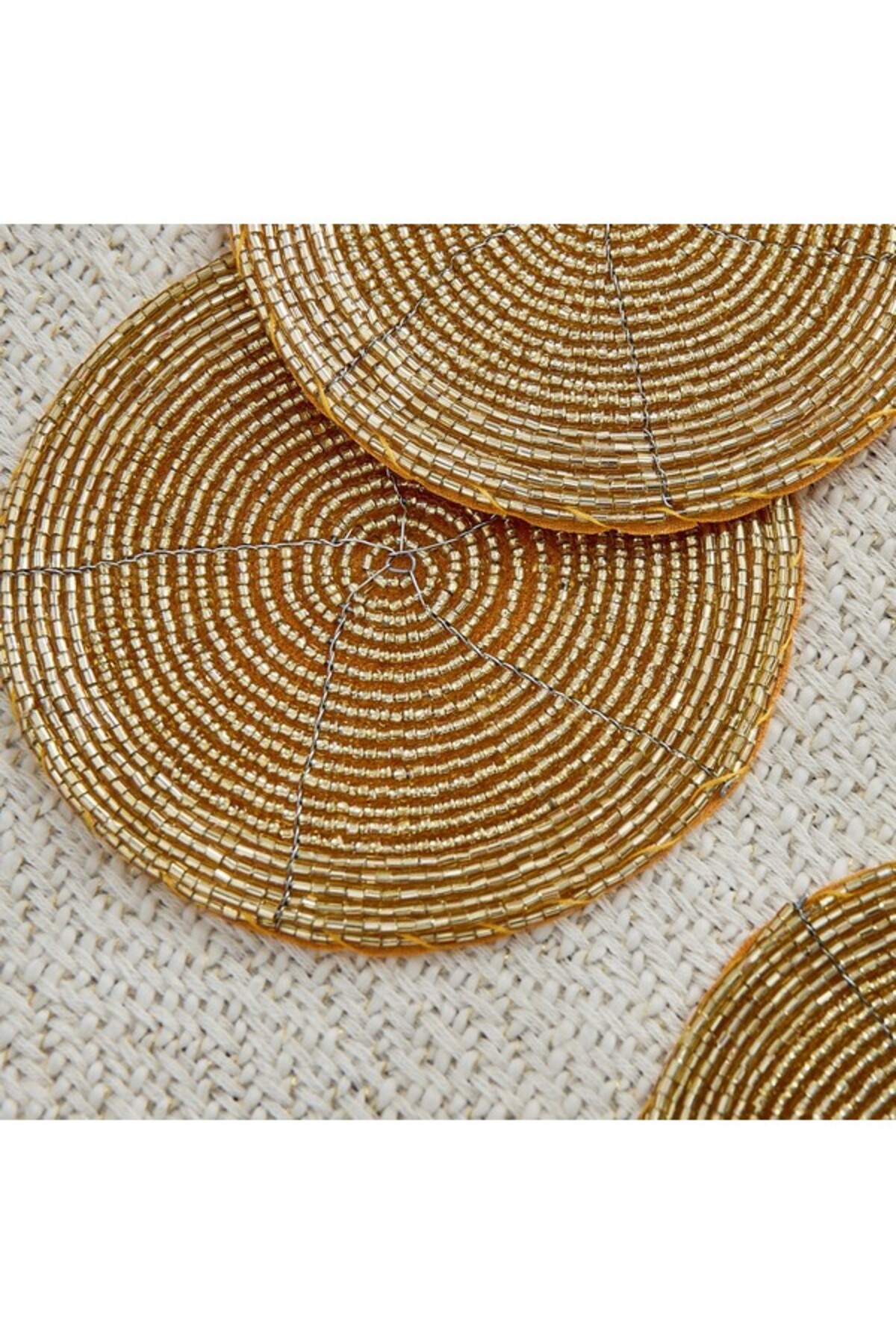 طقم كوستر من 4 قطع بمقاس 10 سم من بليز