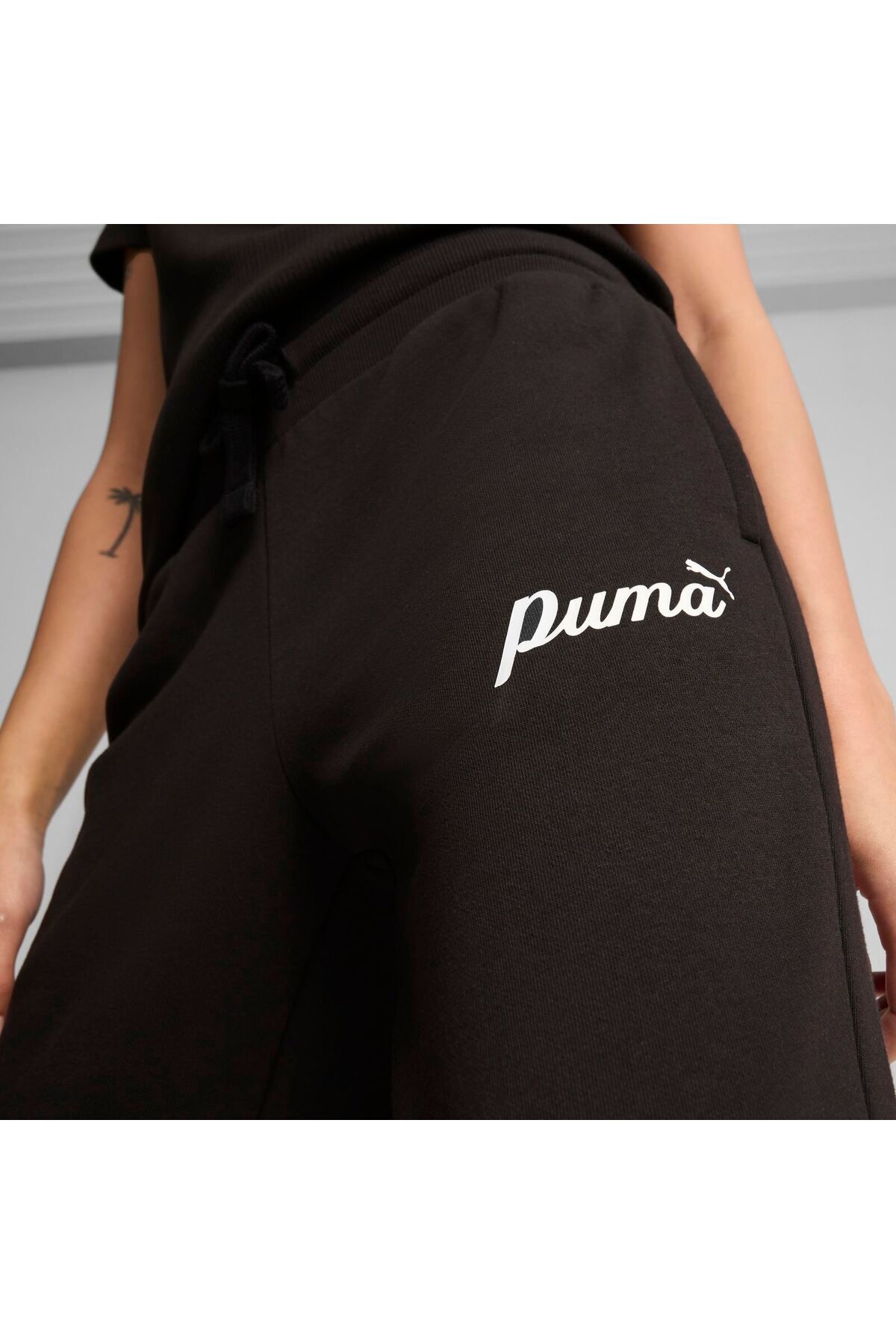 Puma-PUMA women's ESS+ SCRIPT PANTS FL sweatpants - 68153601 6