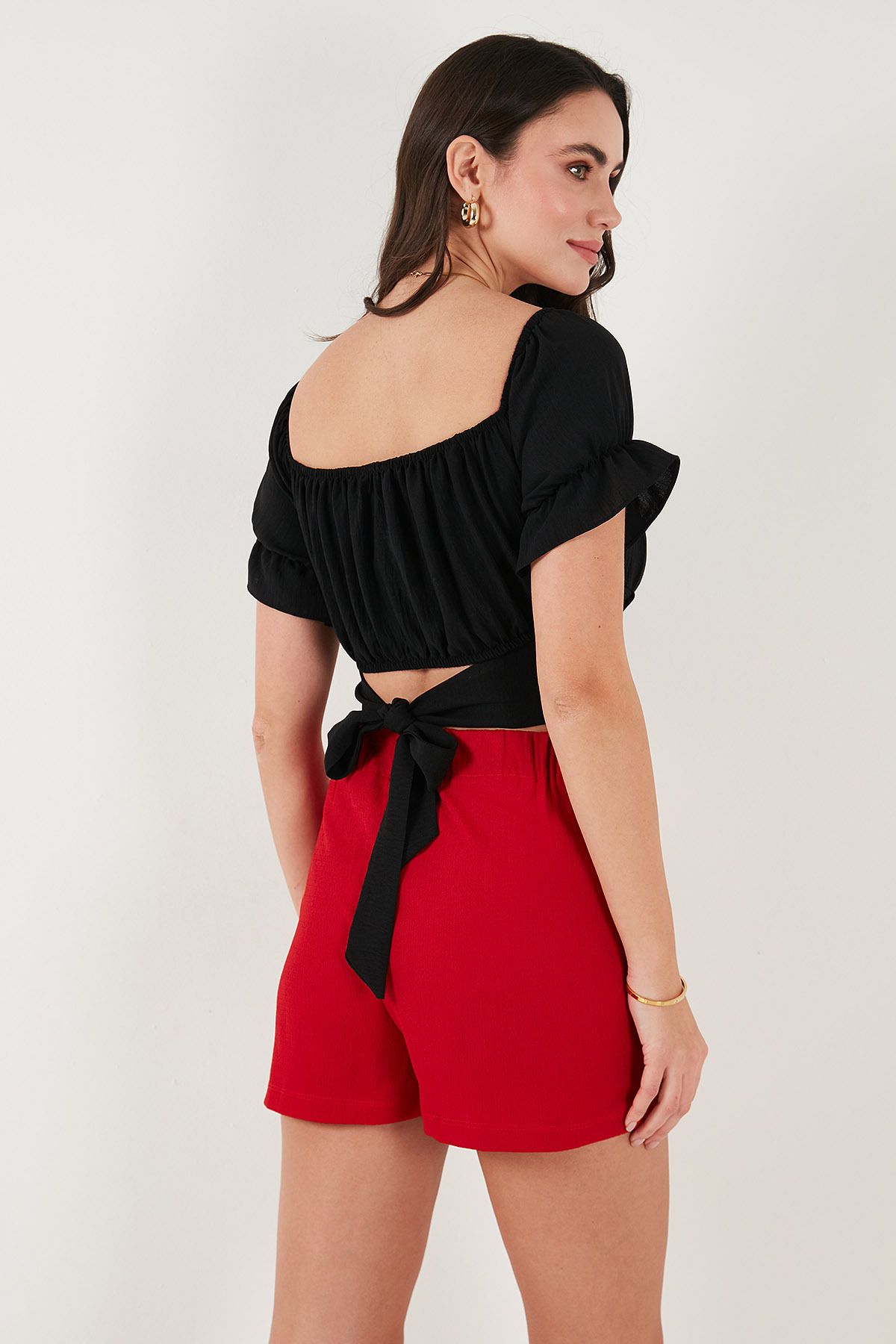 Lela-Regular Fit Madonna Collar Lacing Detailed Crop Blouse Bluz 6527017 7