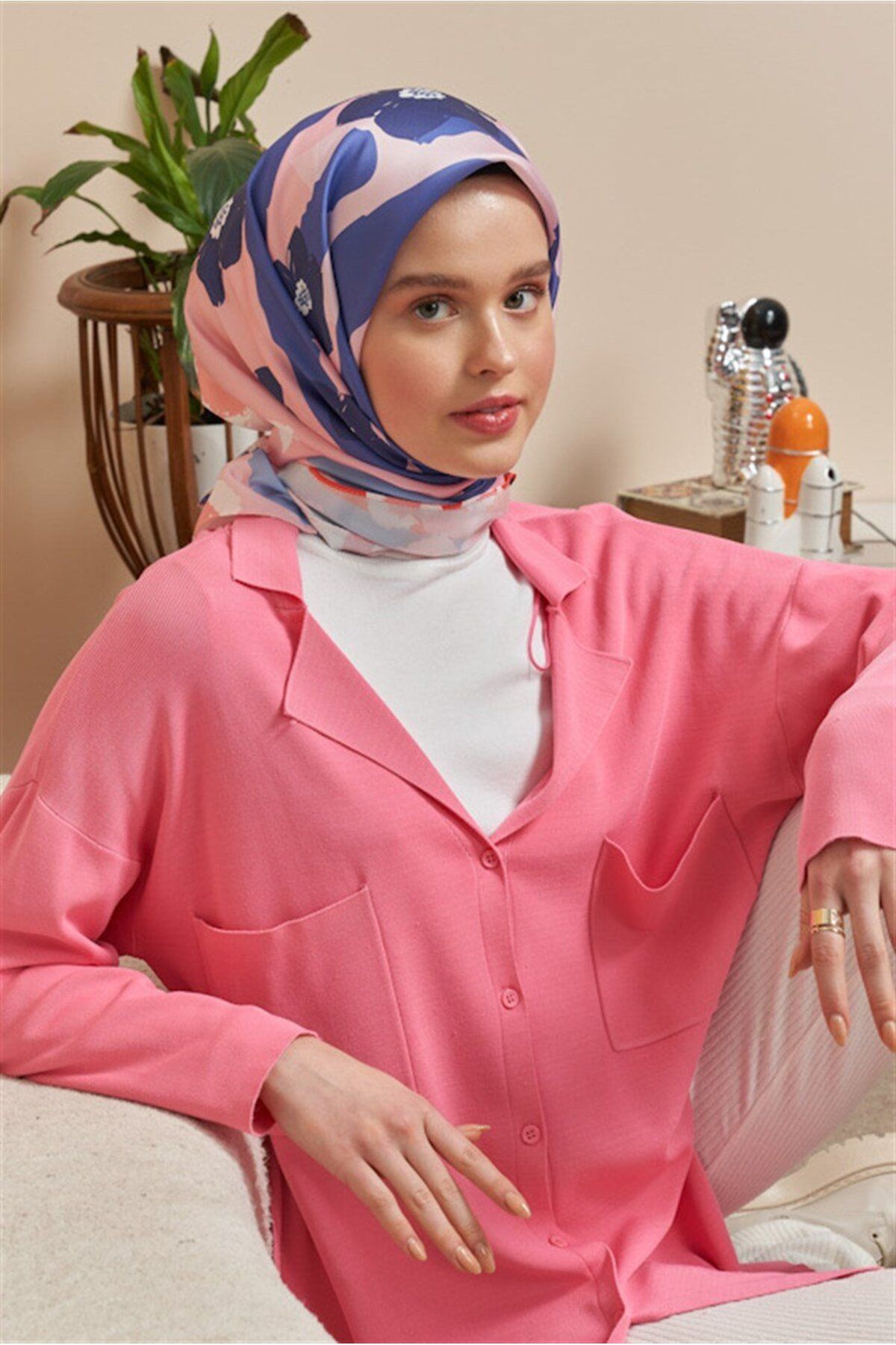 carell-وشاح Twill وردي - نمط زهور صغيرة 5