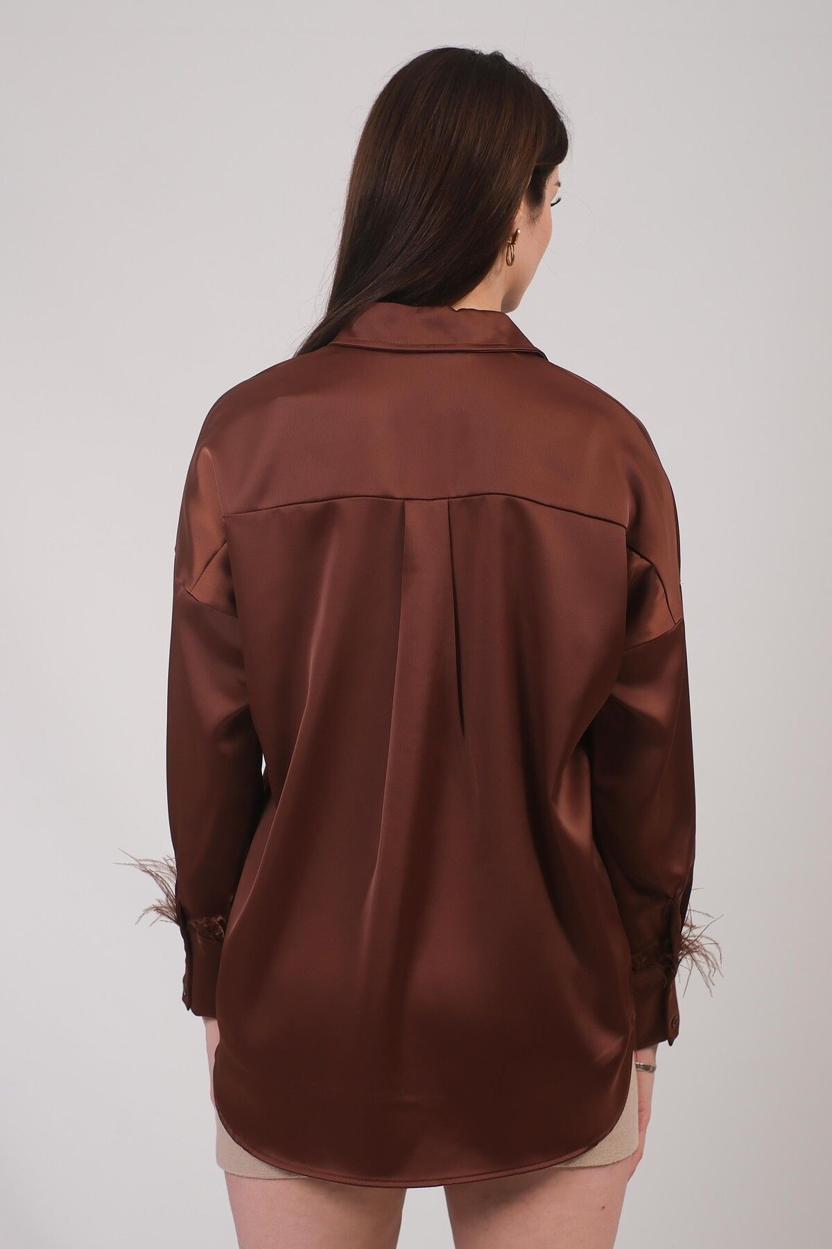 Hisleria-Oversize Model Sleeve Feather Detail Brown Satin Shirt 7