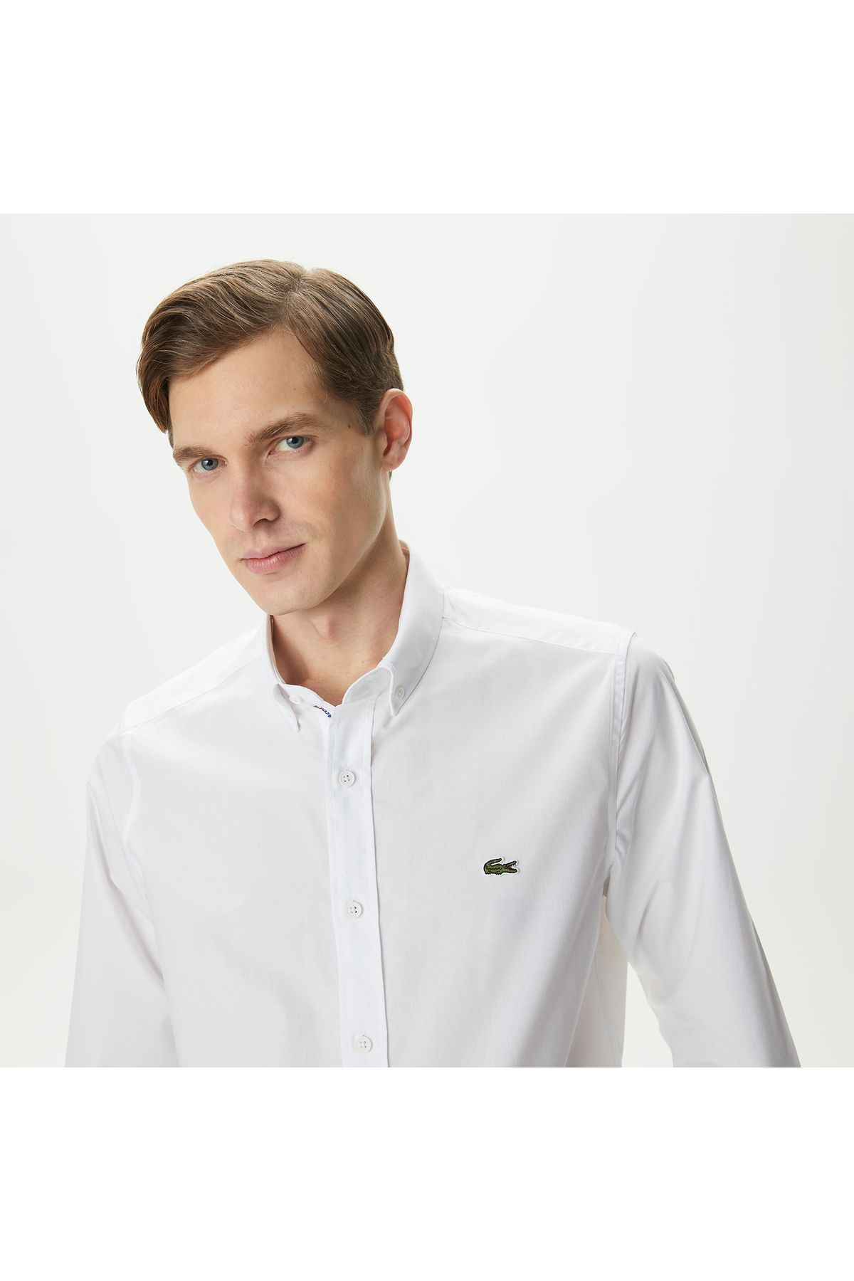 پیراهن / بلوز دکمه دار سفید مردانه باریک اورجینال Lacoste