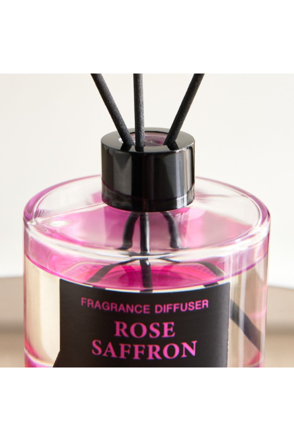 Home Box-Abbey Something in the Dark Rose Saffron Reed Diffuser 180 ml 3