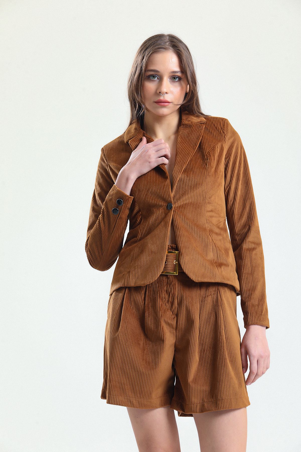 Sense-Front Single Button Sleeve Cuffs Double Button Velvet Jacket| Ckt32588 Tan 7