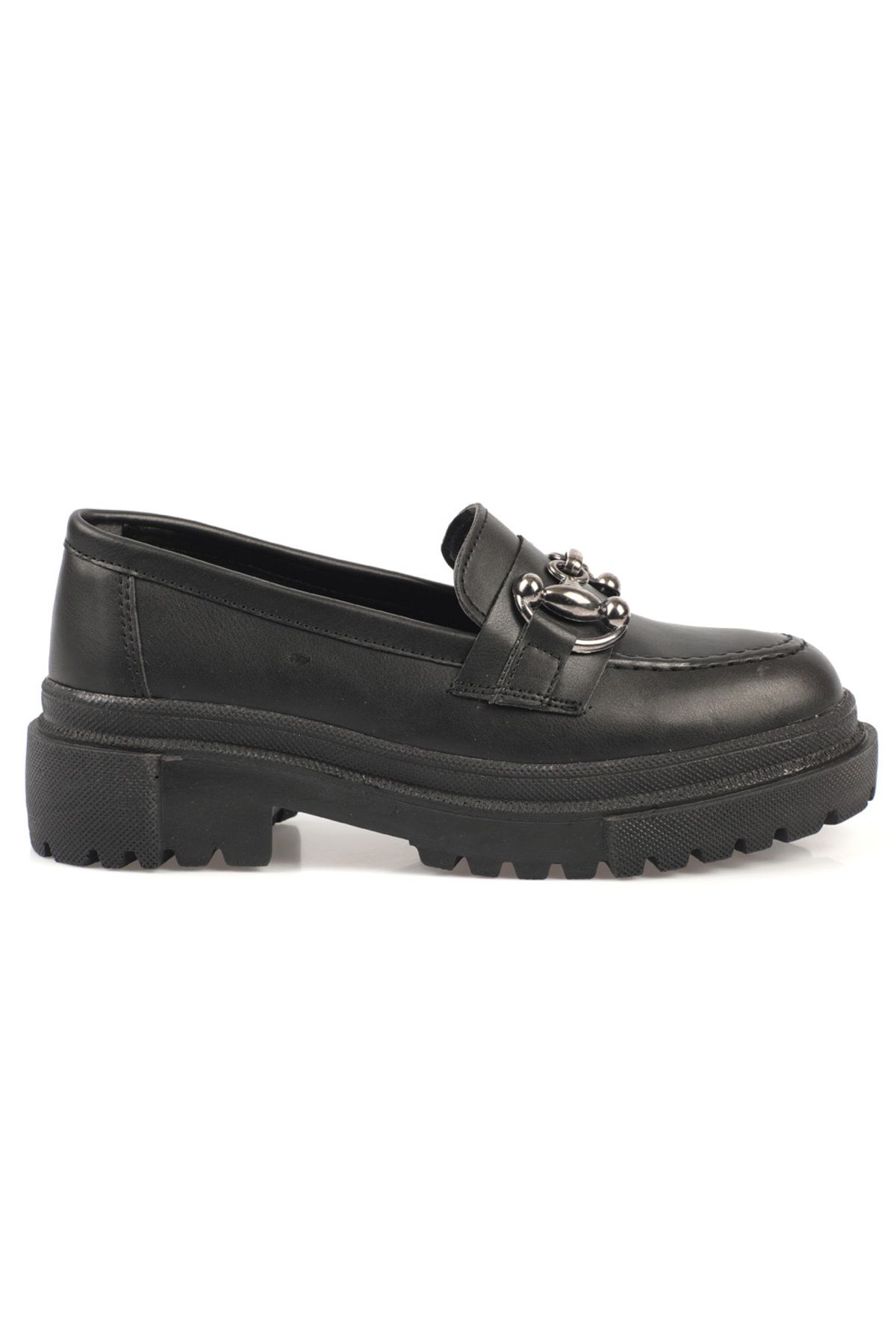 Capone Outfitters-Damen-Loafer mit ovaler Zehenpartie und Metallschnalle mit Trak-Sohle 8