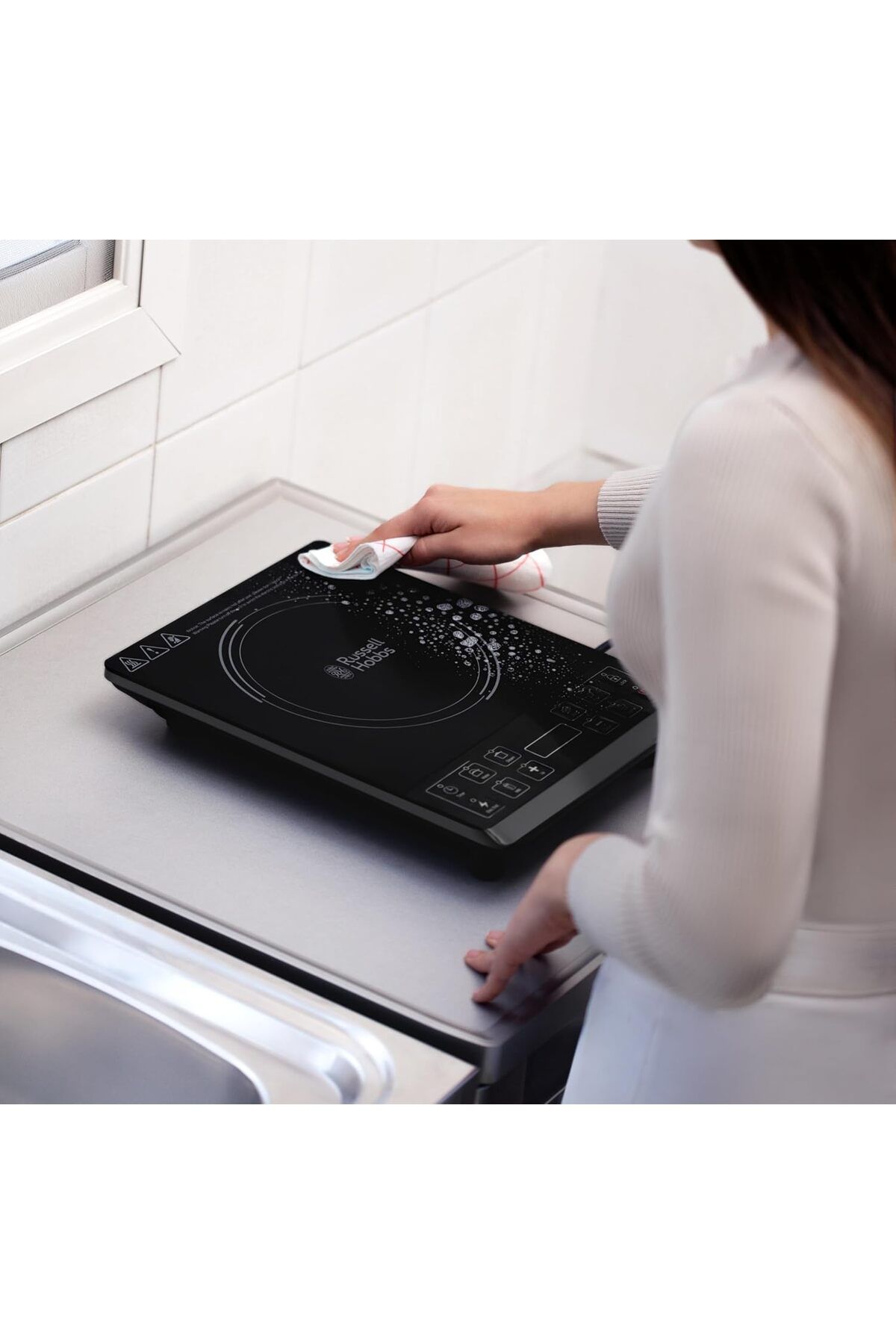 RUSSELL HOBBS-Infrared Single Burner, 2000W, 80℃-650℃, Push Button Control, 3hr Timer, Safety Lock. 5