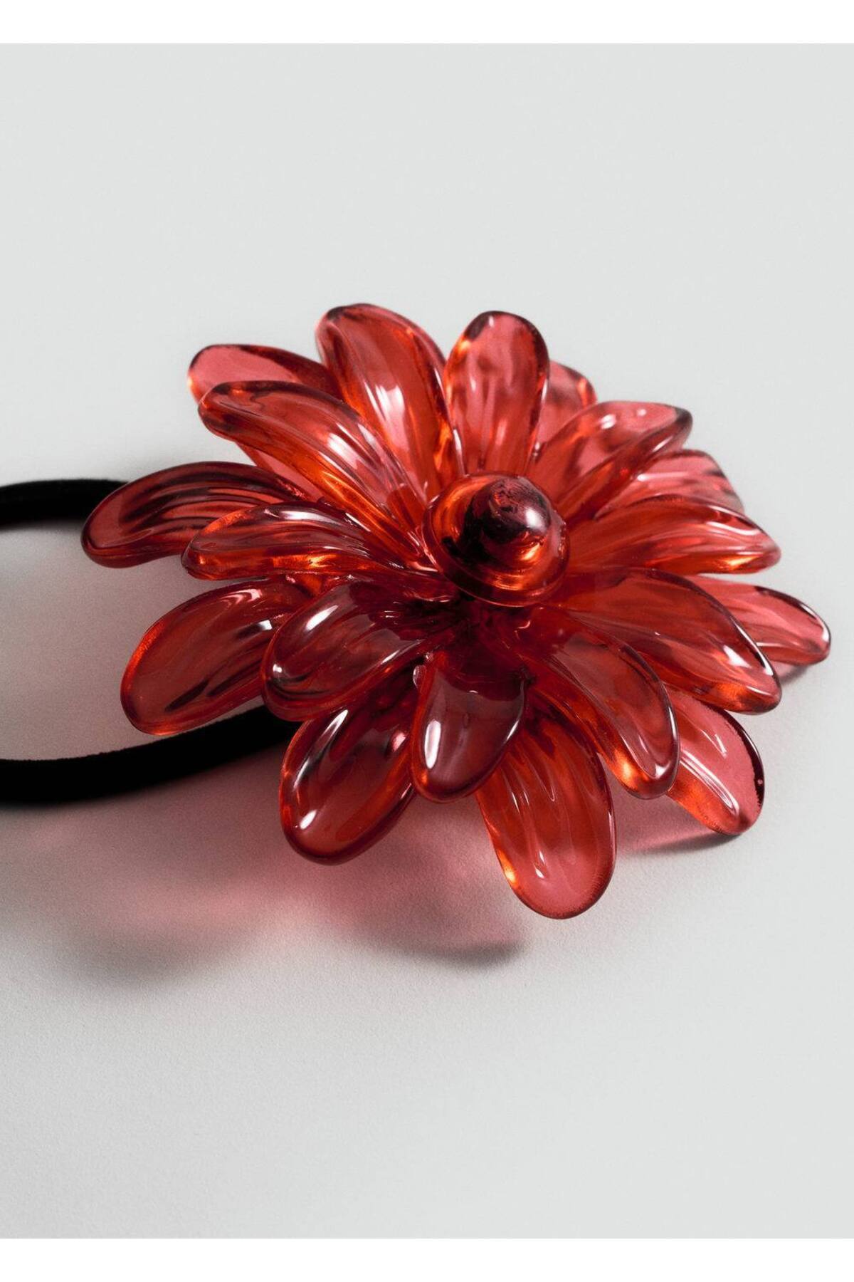 Çiçek detaylı saç lastiği