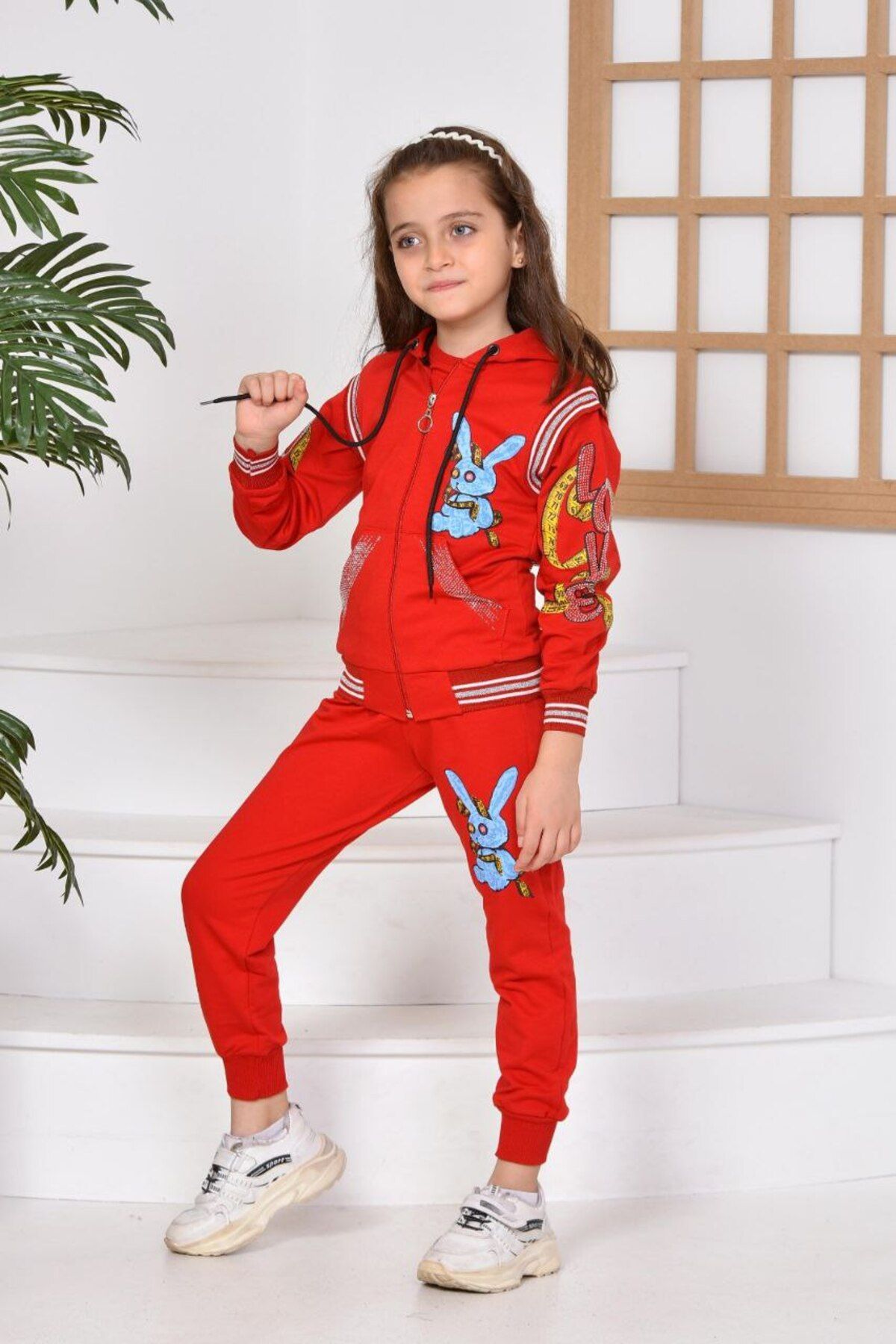 maramm-Three-Piece Two-Thread Red Girl's Tracksuit Set 3