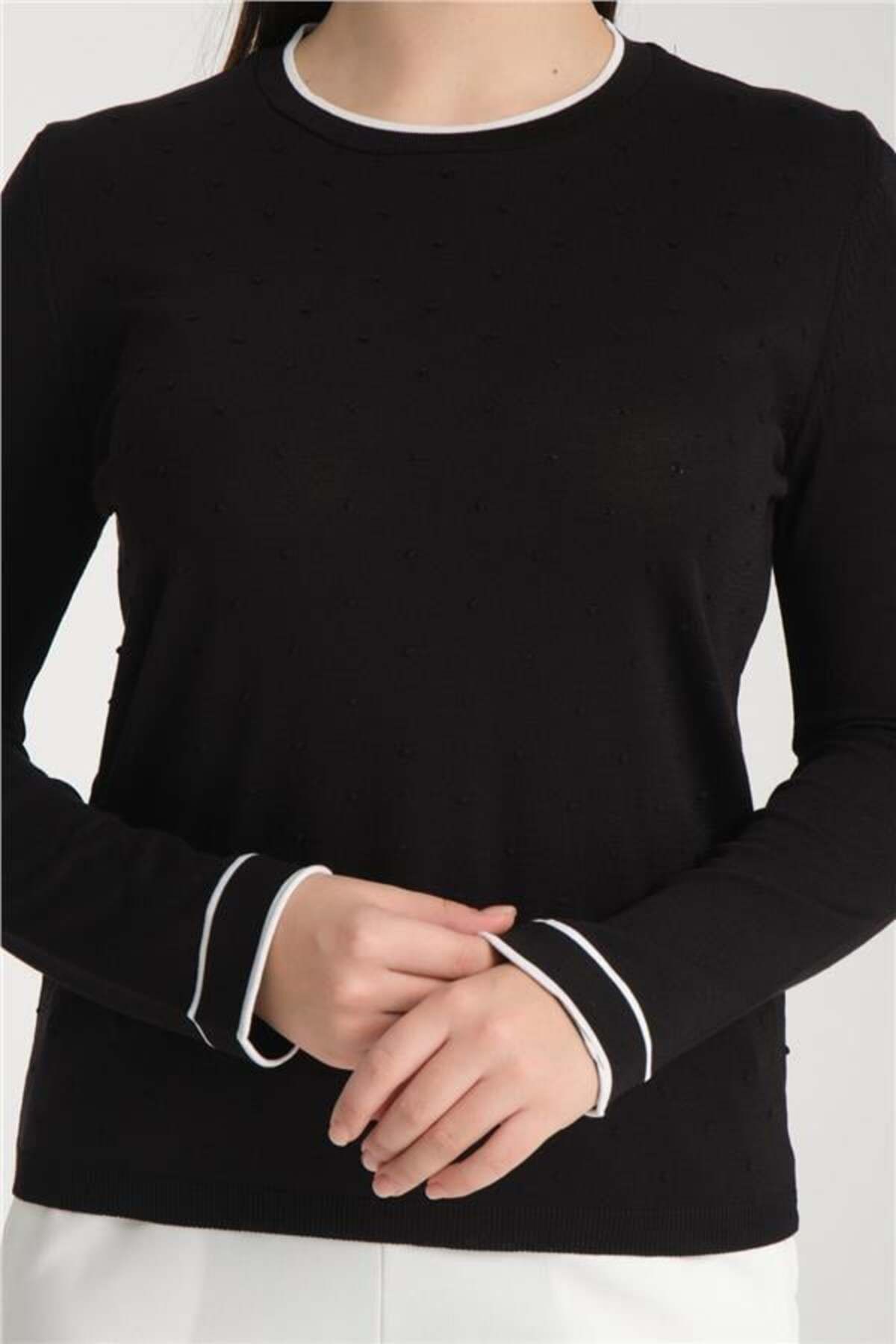 Moda Days-Thin Fabric Women's Black Garnished Crew Neck Knit Blouse 7