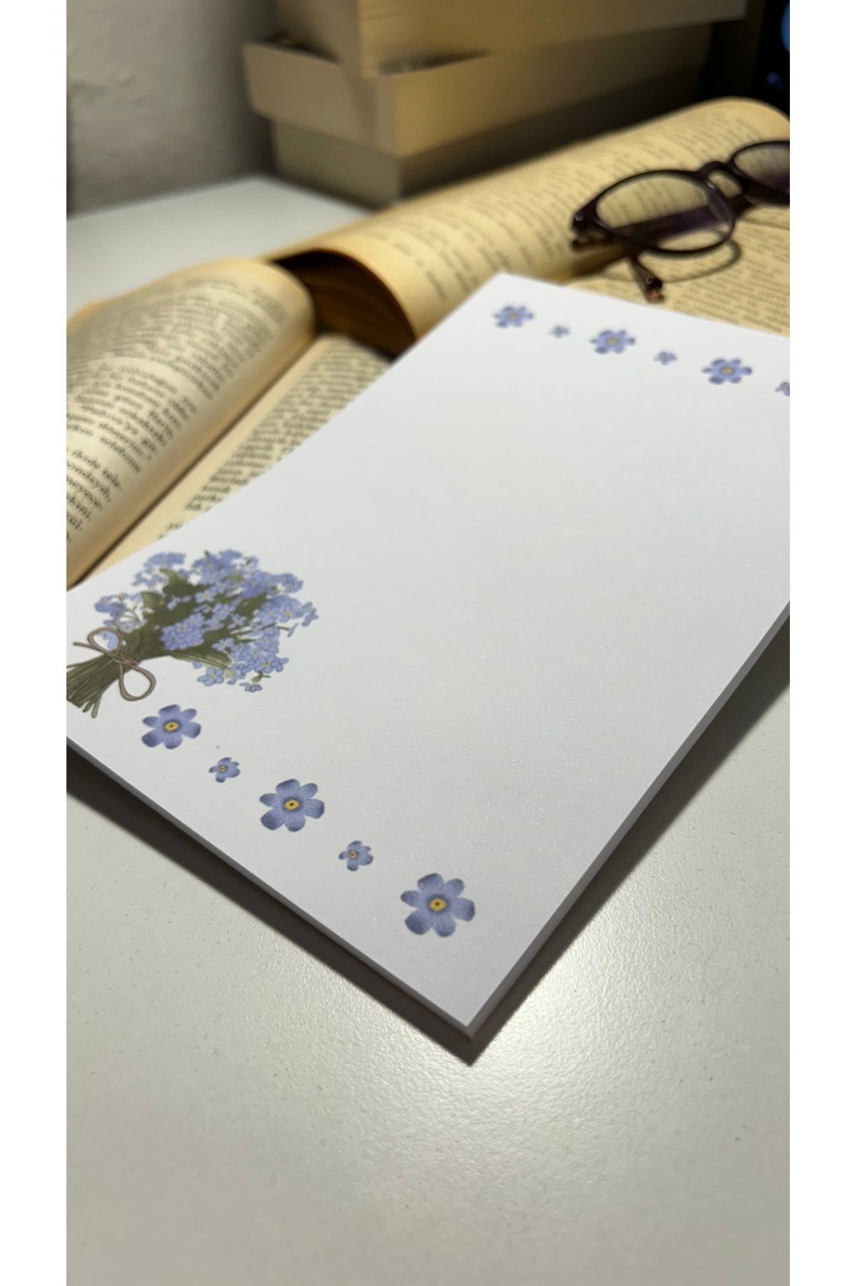 Handeto Kraft-Purple Flower Themed Notepad - Check Book, Glue Memo Pad, A5 Unlined Notebook 4