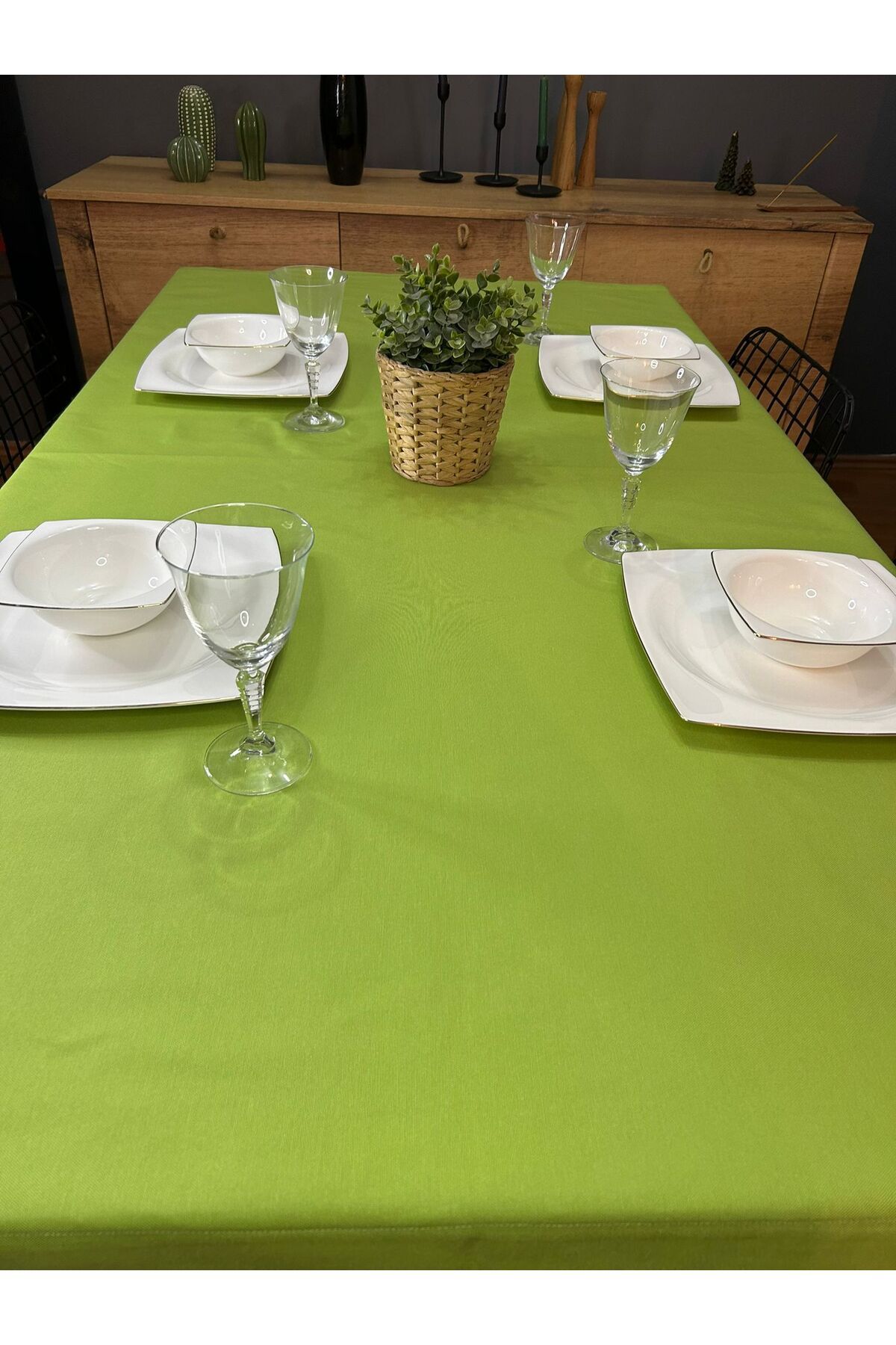 Angels' Collection-Dartless Tablecloth with Water Repellent Feature 3