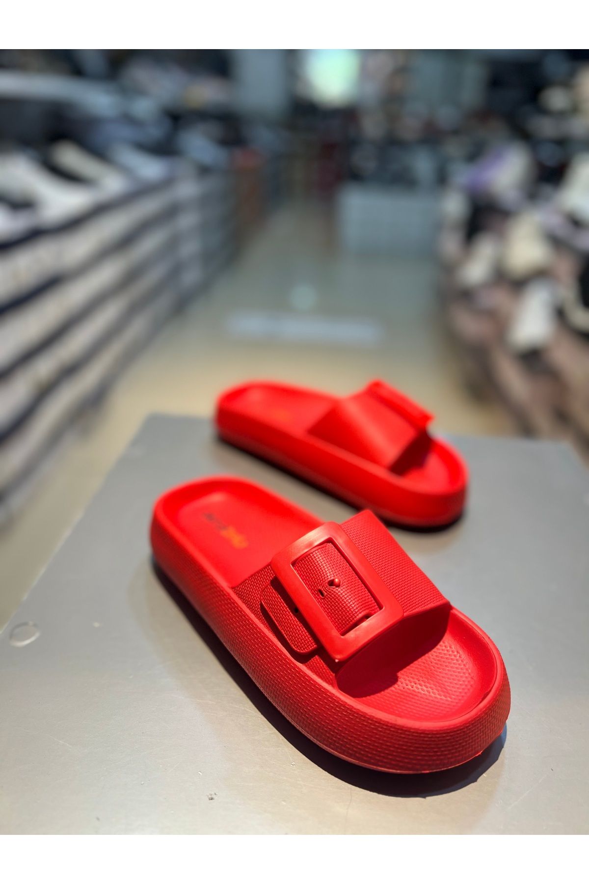 Akınal Bella Tek Toka Model Ultrasoft Kadın Terlik