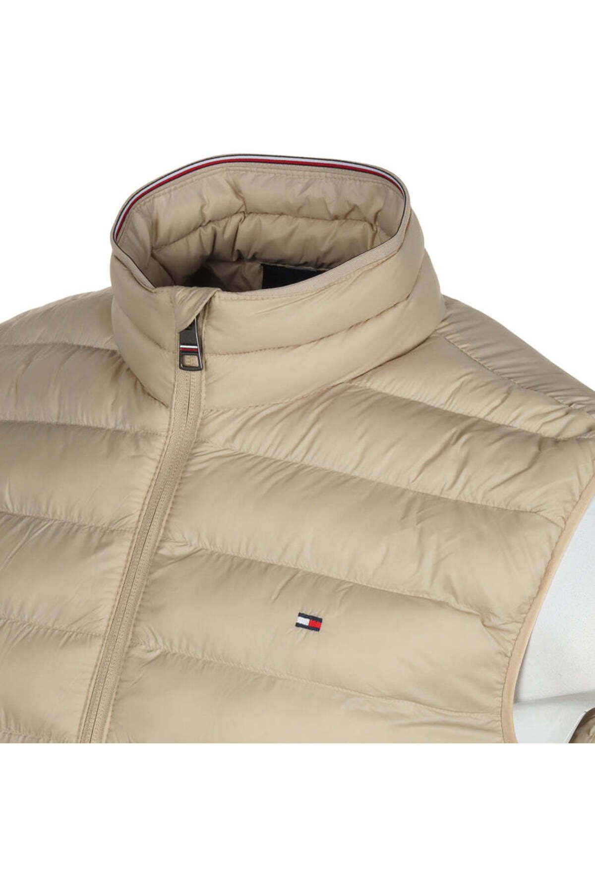 Tommy Hilfiger-Beige Men's Vest - Quilted, Zip-Up, Regular Fit Mw0Mw37677-Rbt 3