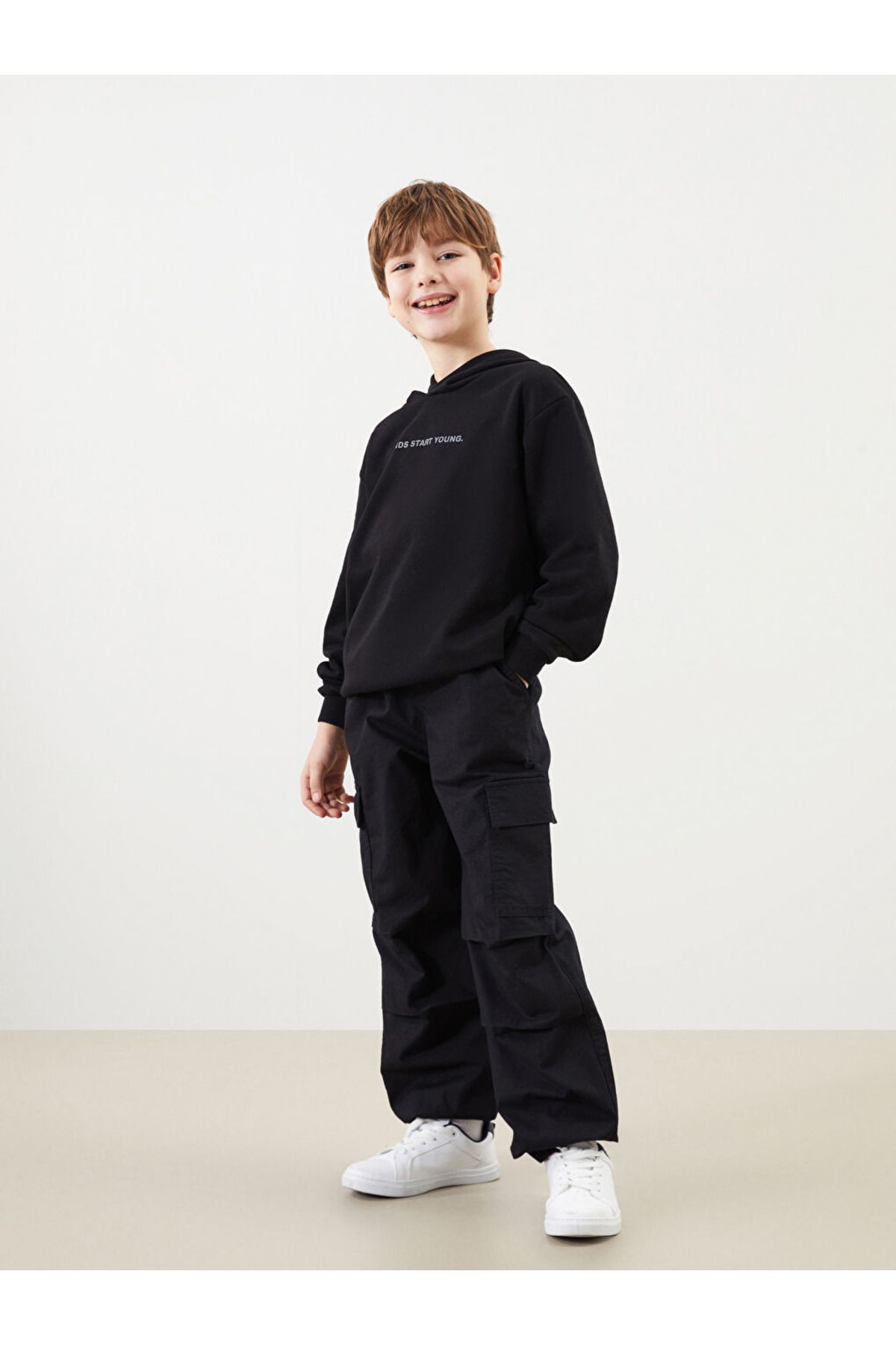 LC Waikiki-Boy 100% Cotton Elastic Waist Jogger Pants 2