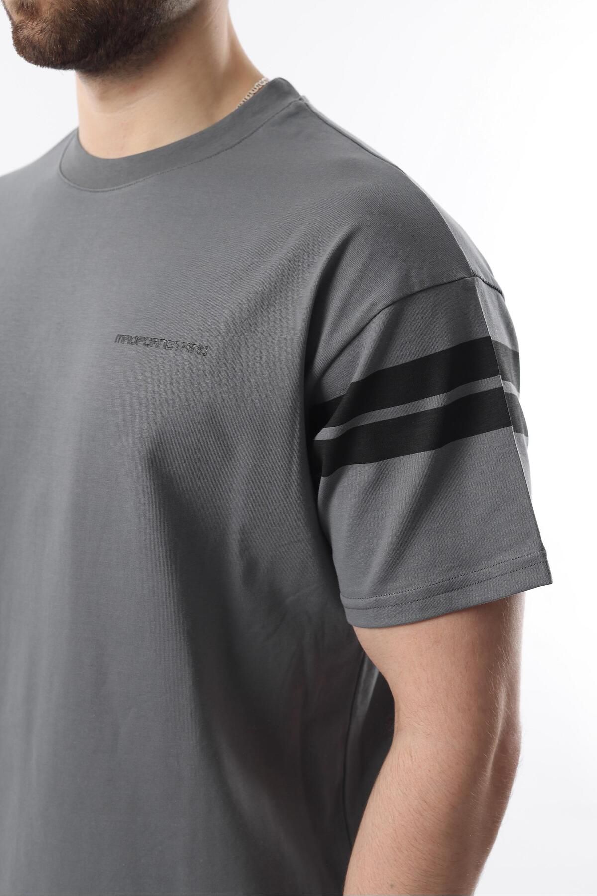 Madmext-Smoked Stripe Detaillierte Herren Shorts T-Shirt Anzug E7301 4