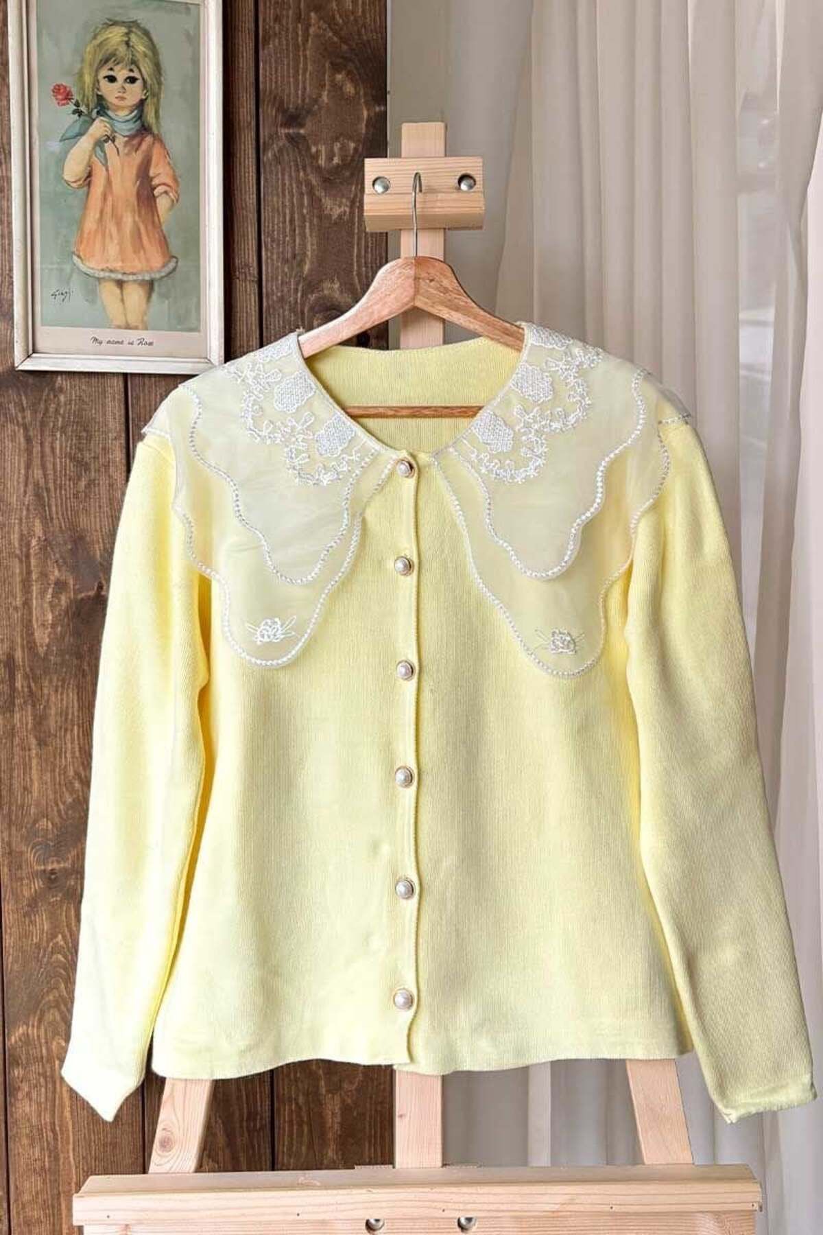 Ceylan Otantik-Soft Yellow Knitwear Cardigan with Lace Collar 6