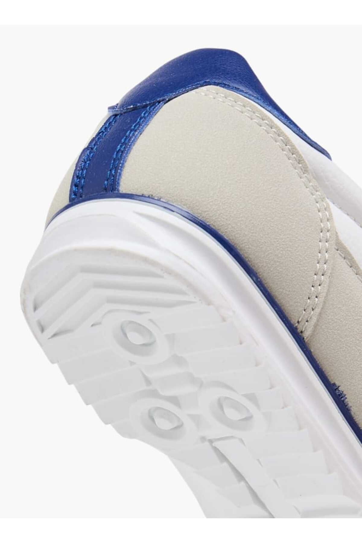 Dash-Panelled Sneakers with Hook and Loop Closure 5
