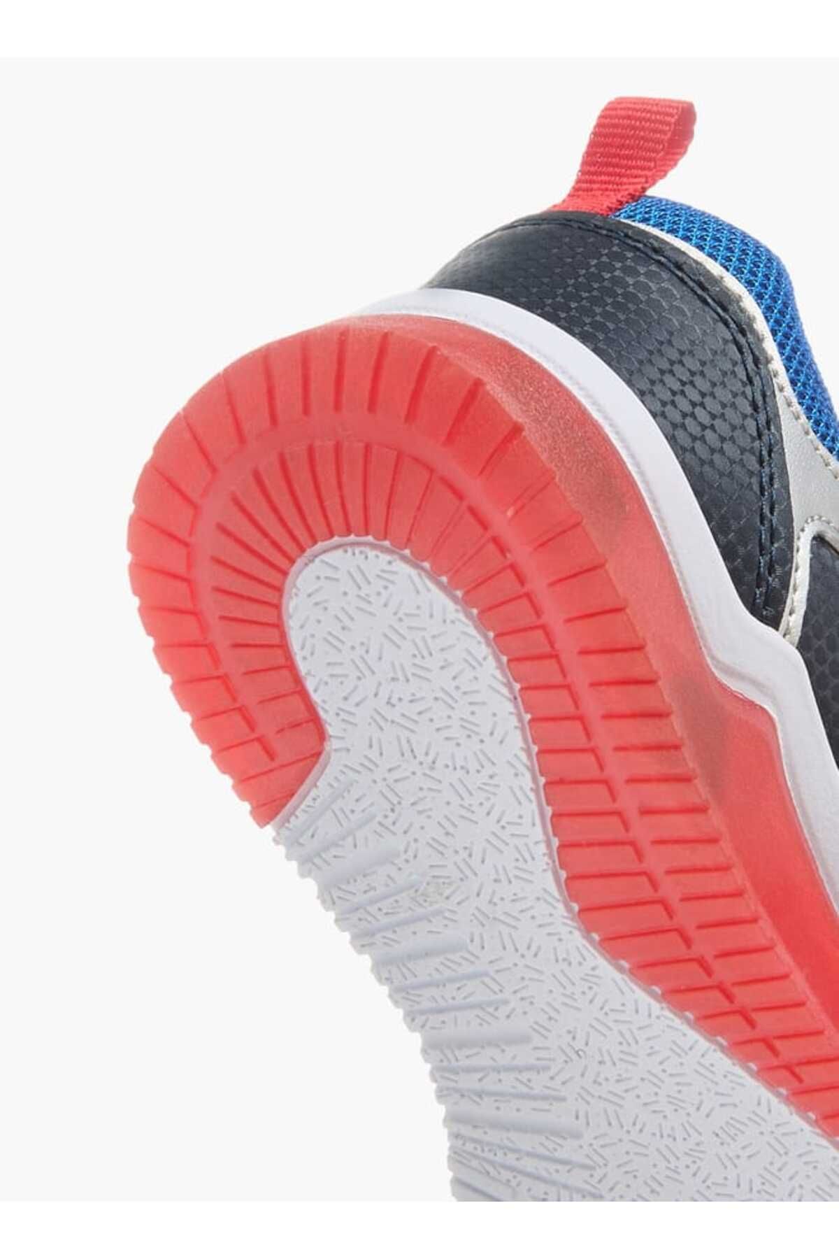 Marvel-Captain America Print Light-Up Sneakers with Hook and Loop Closure 5