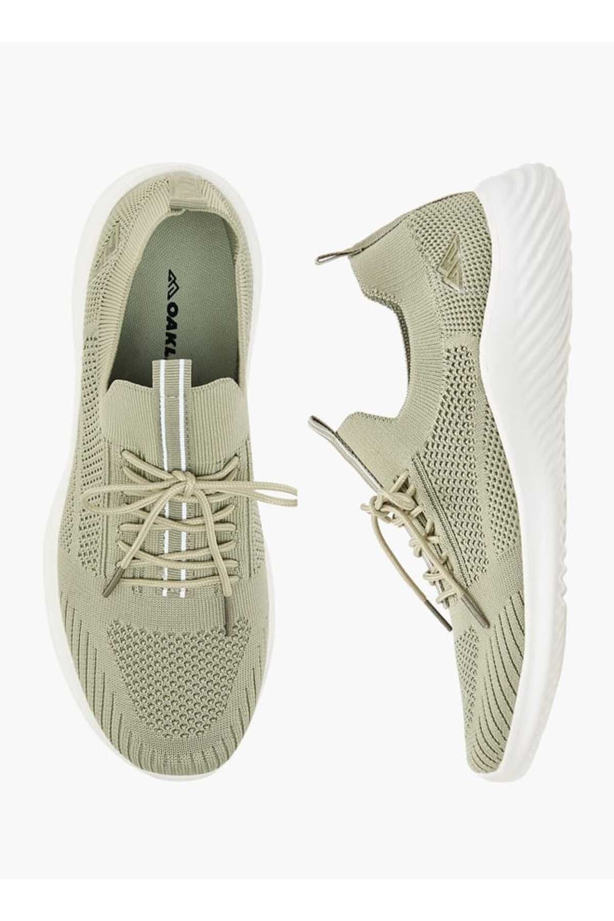 Oaklan by Shoexpress-Oaklan by Shoexpress Textured Lace-Up Sports Shoes with Pull Tabs 1