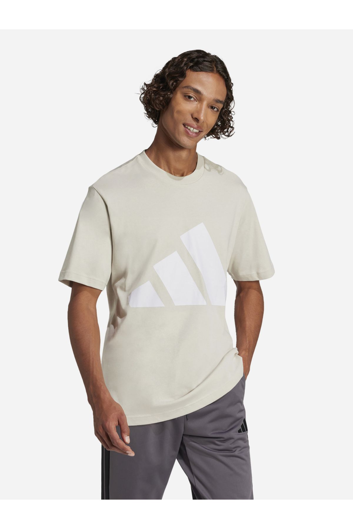 adidas-Essentials Single Jersey Big Logo T-Shirt 3