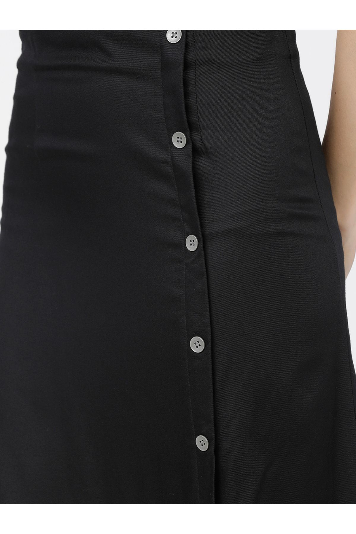 Tokyo Talkies By Styli-Solid Wrap A-Line Skirts with Buttons Detail 4