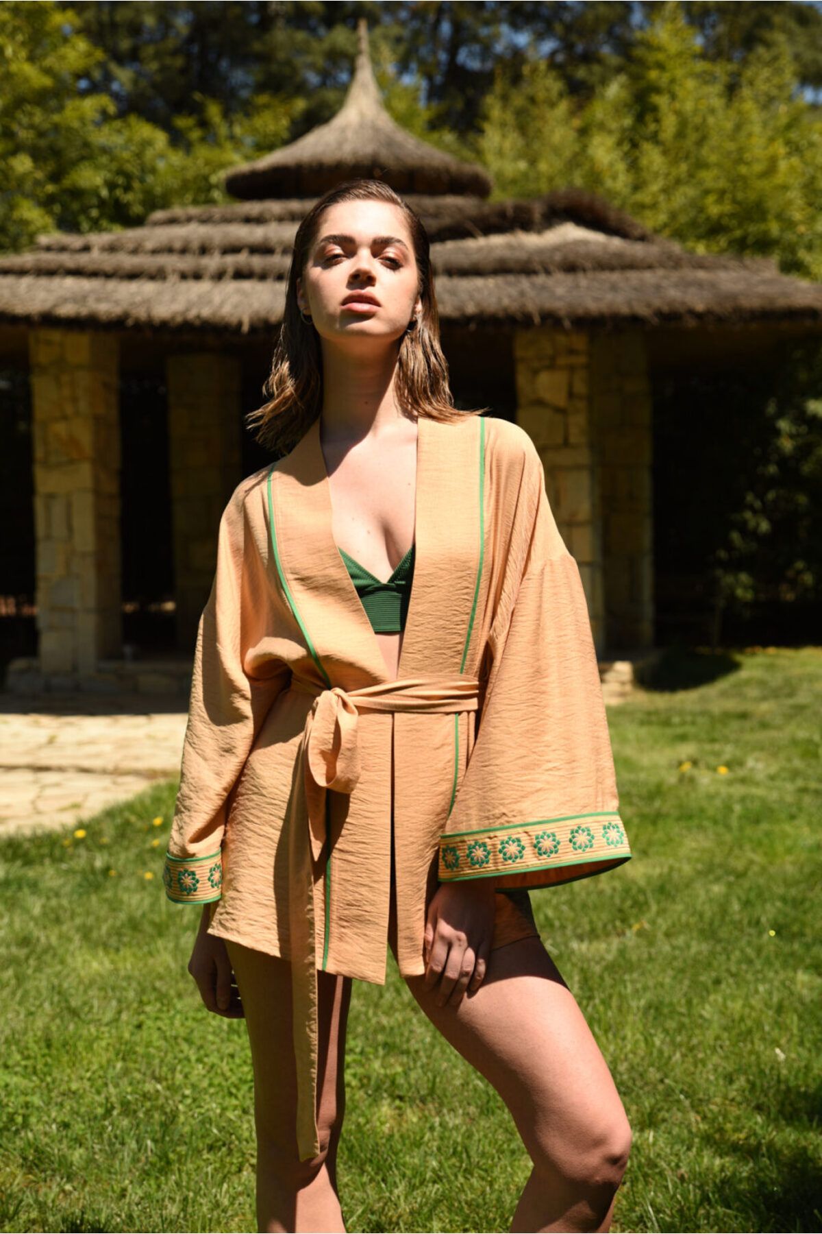 inkasole Taba Çiçek Nakışlı Kimono