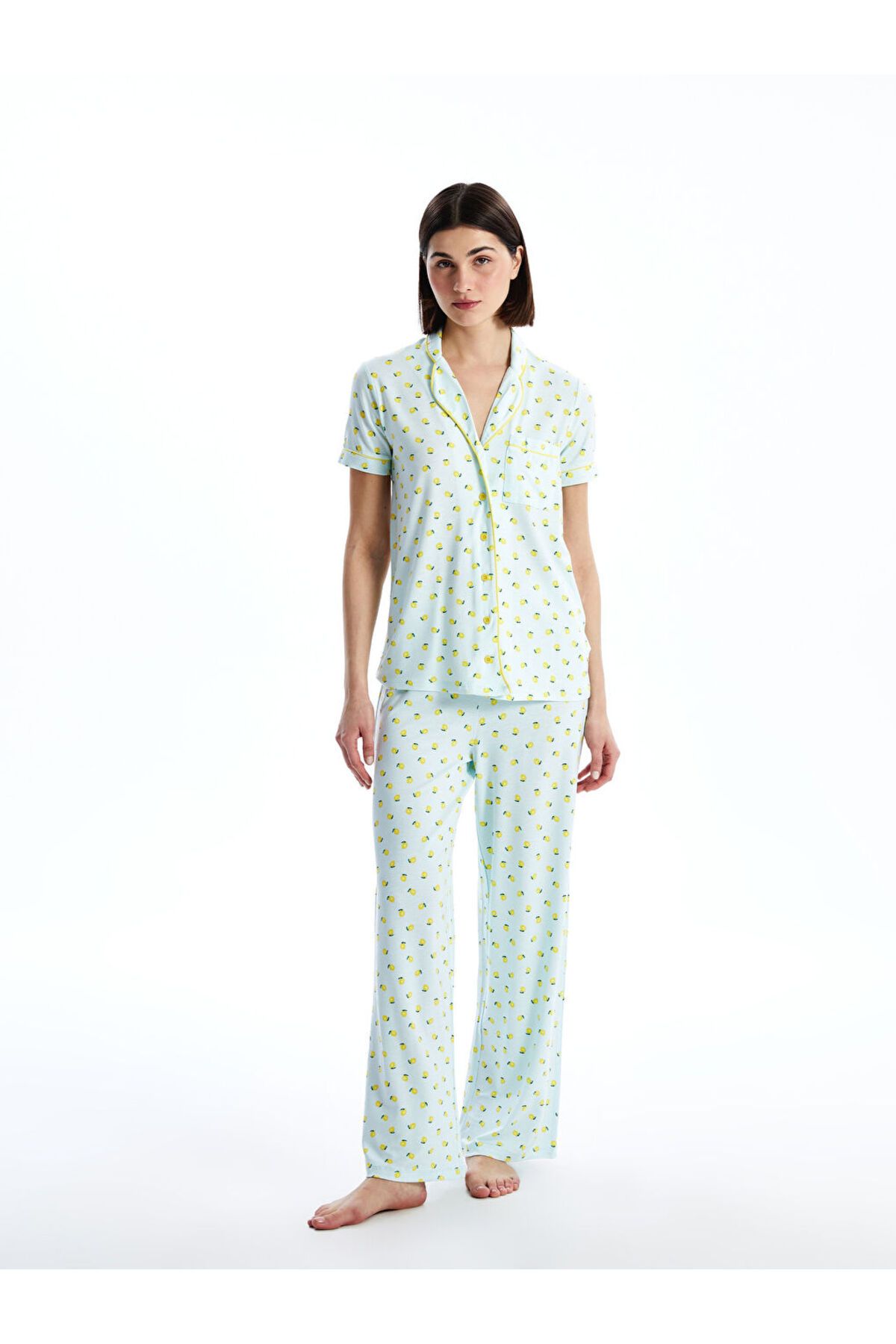 LC Waikiki Yeni Sezon Gomlek Yaka Baskili Kadin Pijama Takimi - S5EP06Z8
