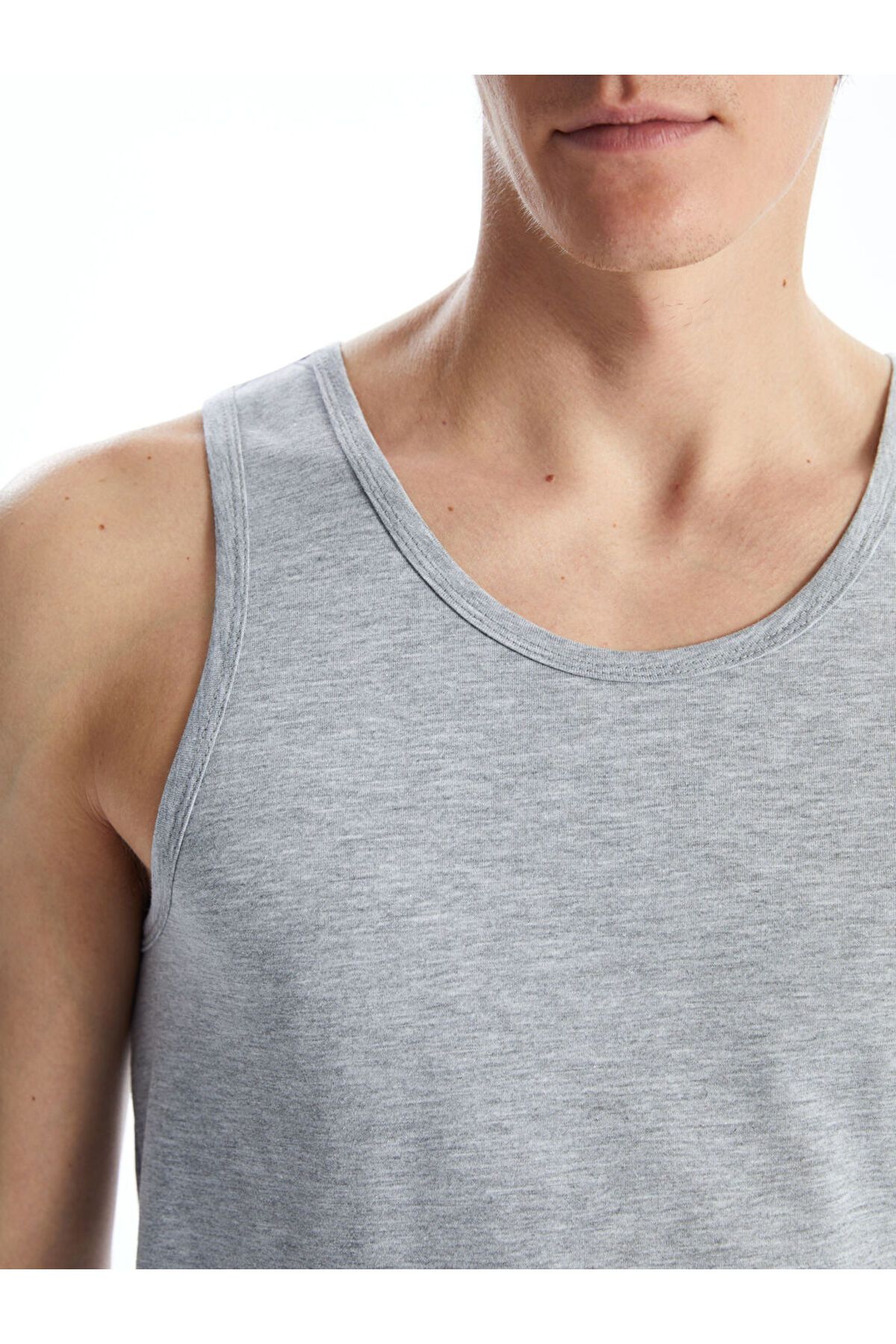 LC Waikiki-Lcw U Collar Combed Cotton Men's Undershirt 2-Piece 5