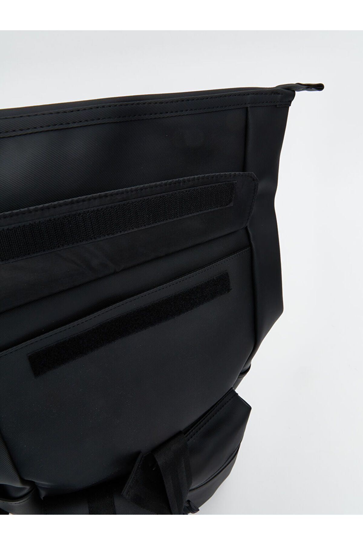 LC Waikiki-Multi-Compartment Men's Backpack 4