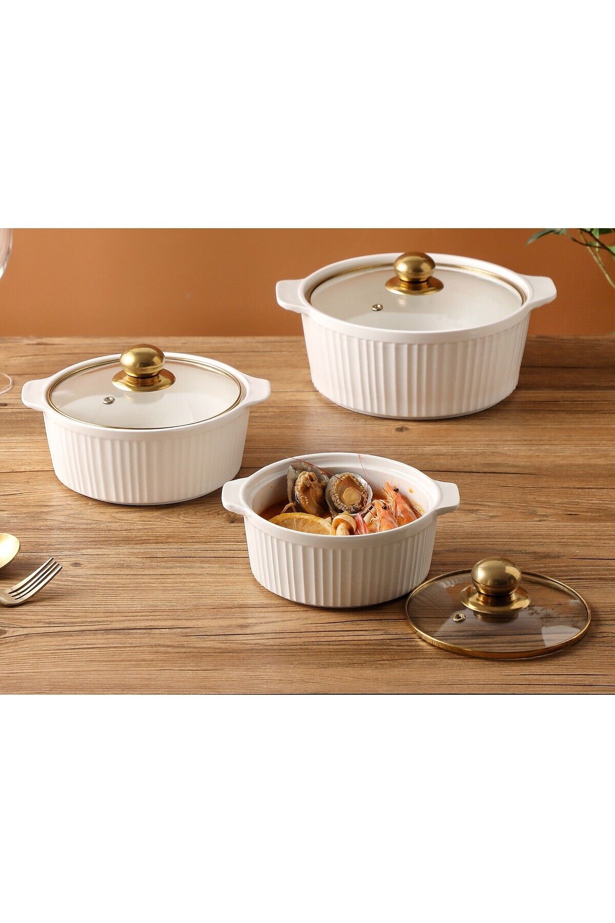 Dove-Porcelain Bowl Set Of 3 Bowl 3 Glass Lids, 8 9 10.5 Inch White / Gold 1