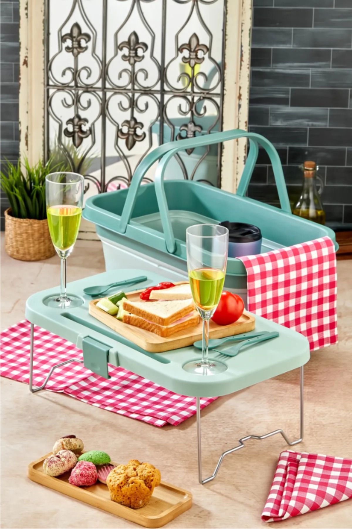 Wiky-Folding Picnic Set |   Silicone Basket Camping Bag with Table 6