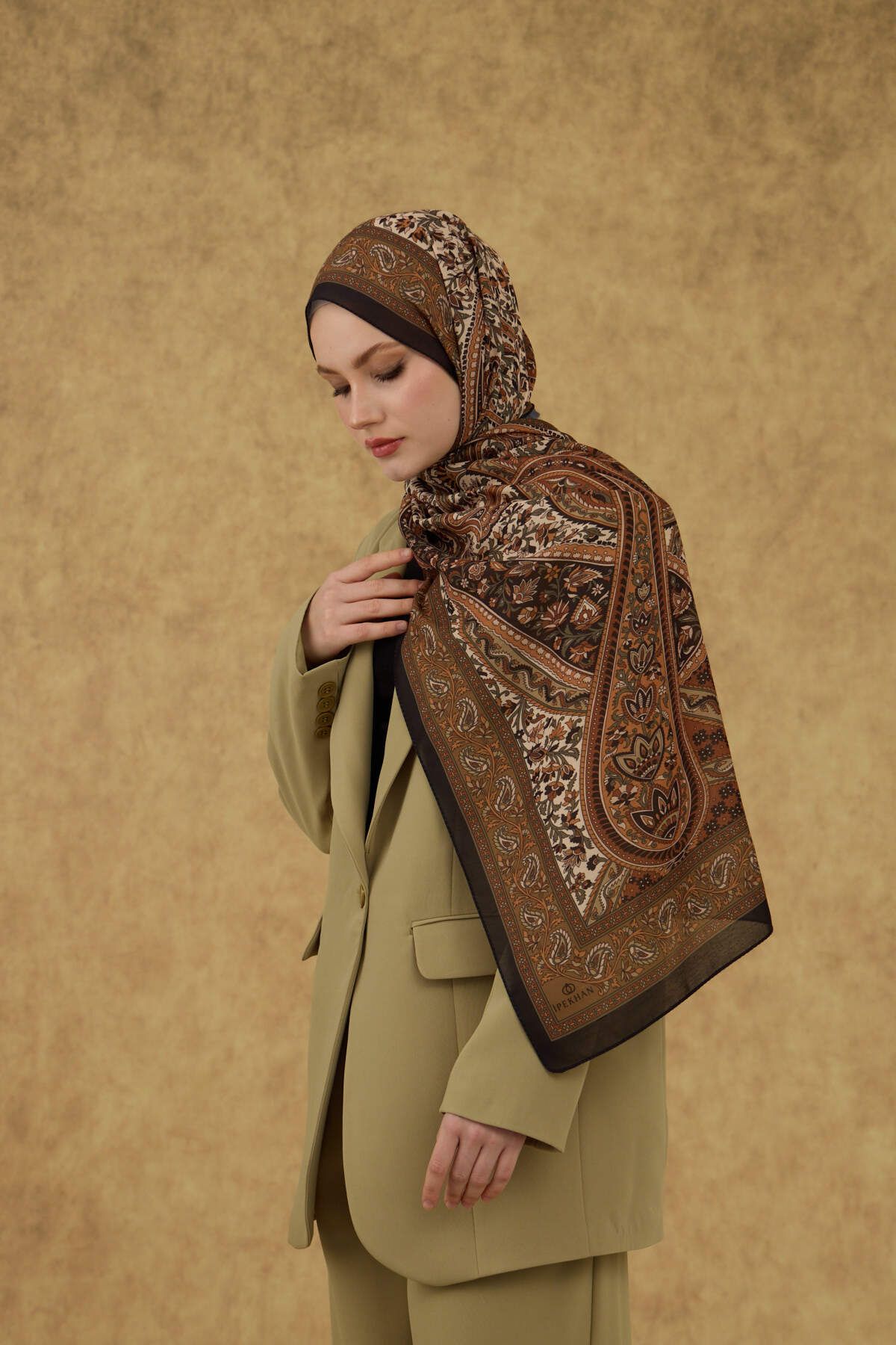 İpekhan-Esinas Etro Collection Soft Shawl 3050 3