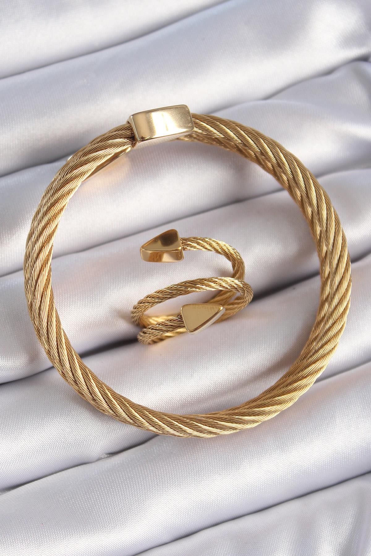 Celira Çelik Gold Renk Sarmal Model Erkek Bileklik Yüzük Kombini