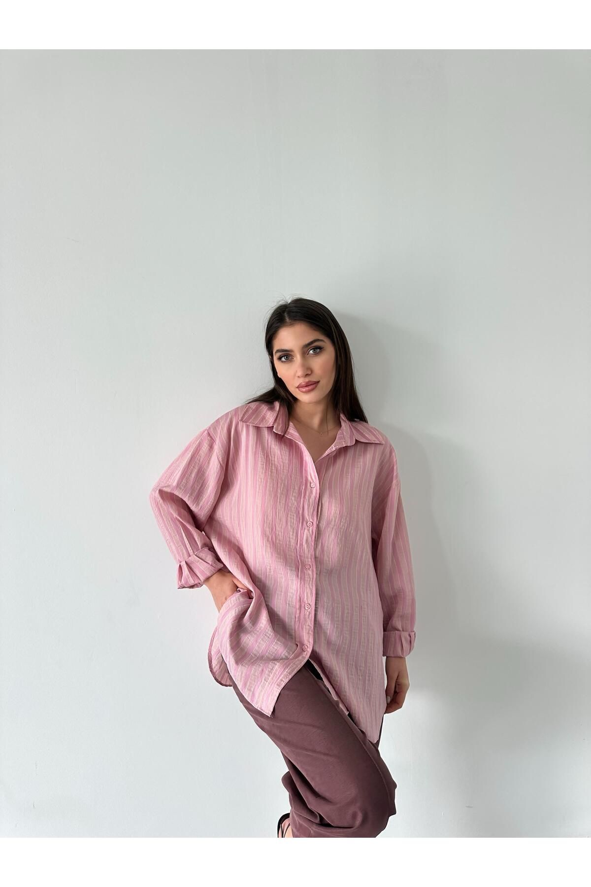 My Blog Różowa Koszula W Paski Oversize - 5298 Kobieta - Standard